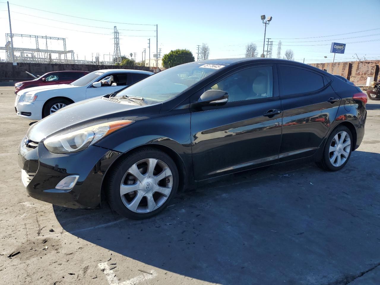 2013 HYUNDAI ELANTRA GL