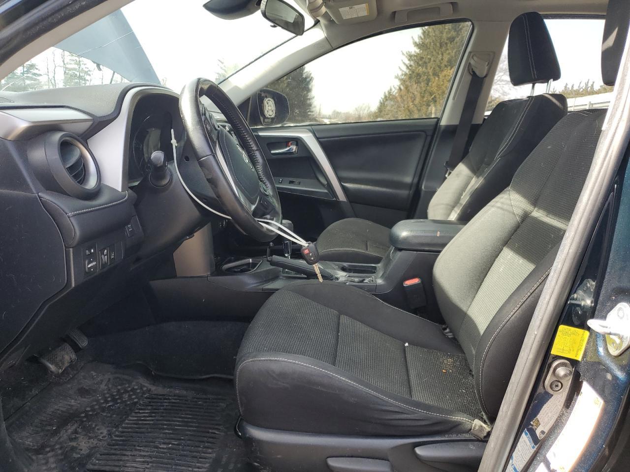 2017 TOYOTA RAV4 XLE - Image 7