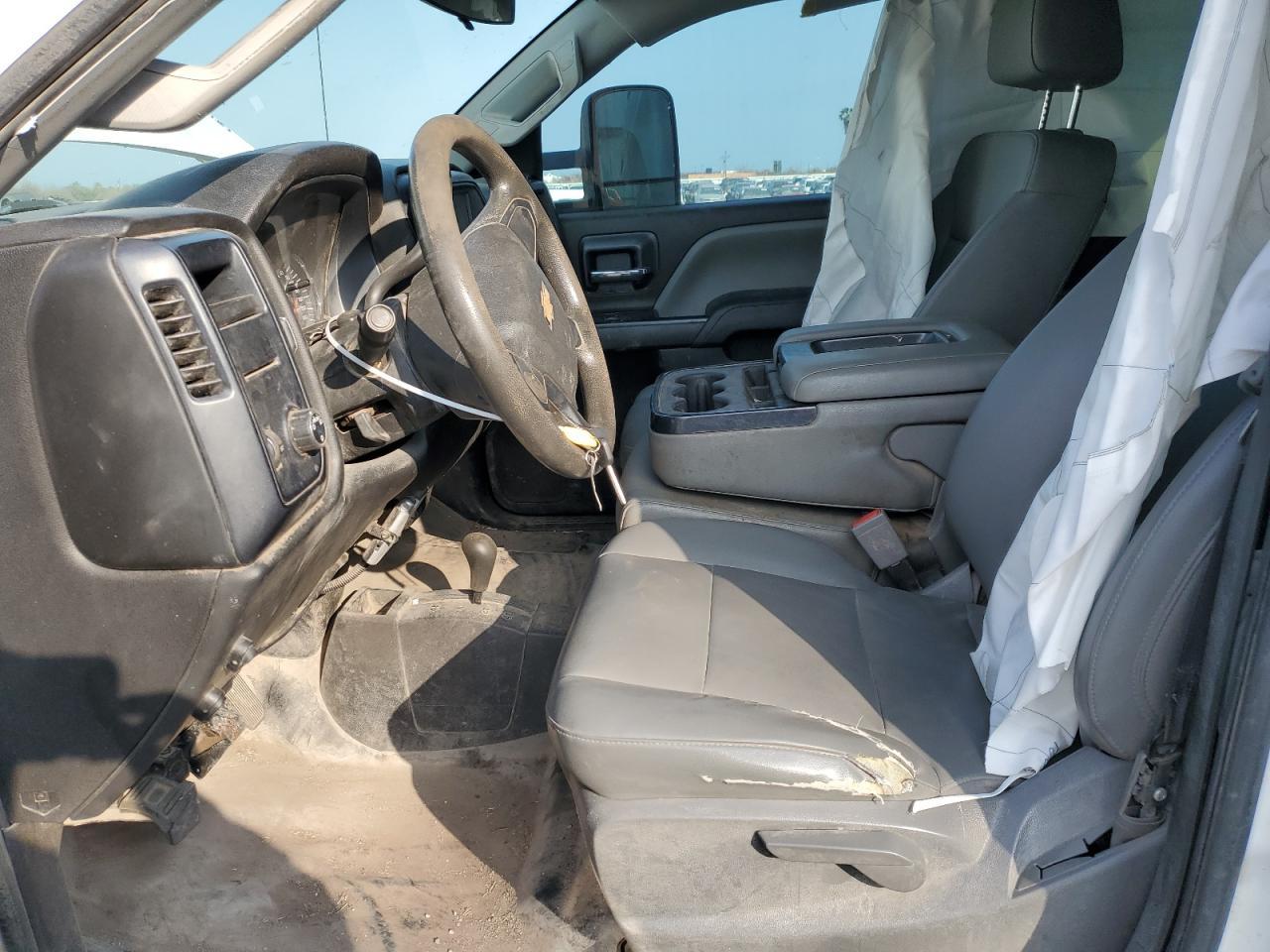 2018 CHEVROLET SILVERADO - Фото 7