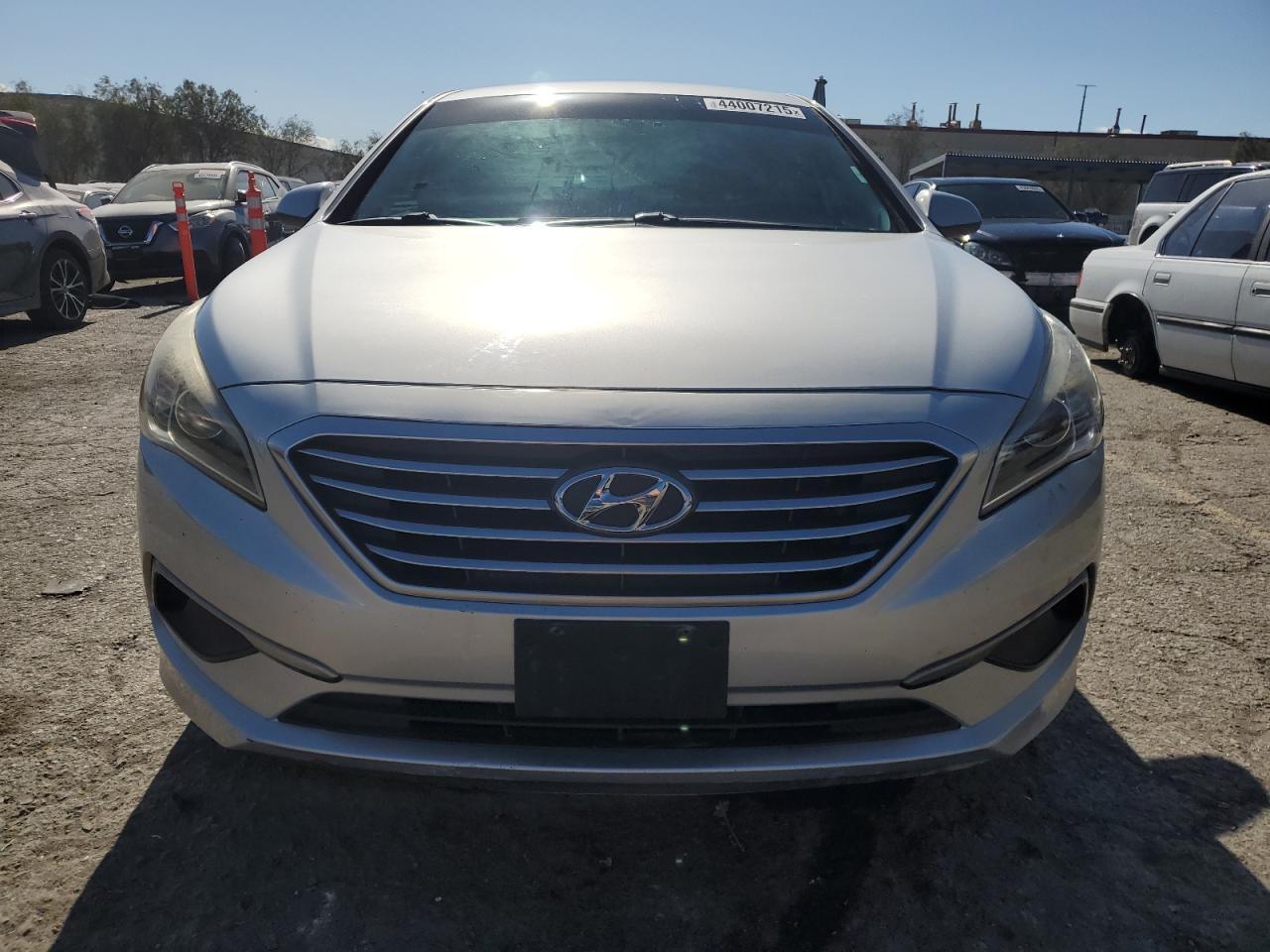 2017 HYUNDAI SONATA SE - Фото 5