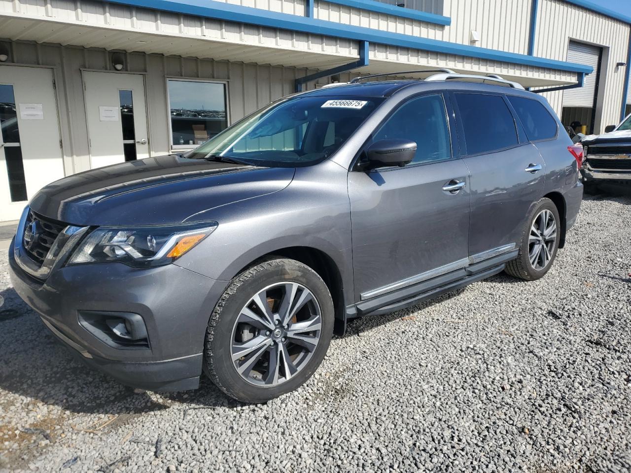 2017 NISSAN PATHFINDER