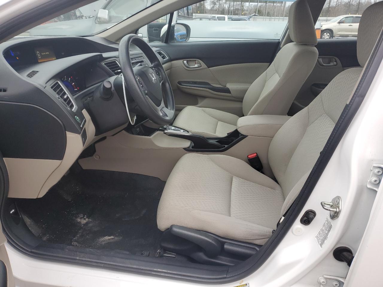 2015 HONDA CIVIC LX - Image 7