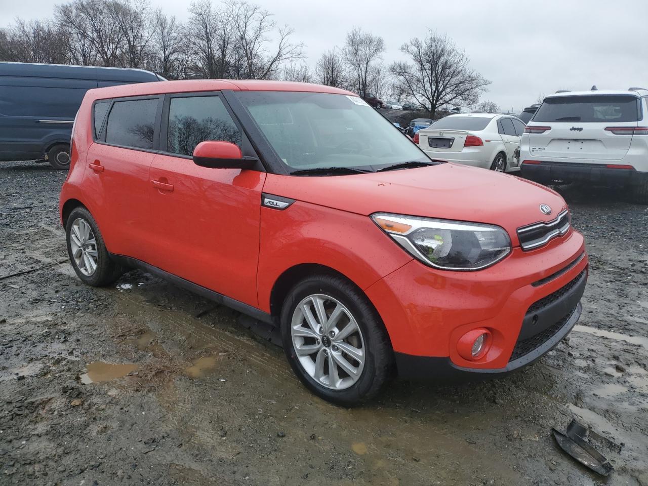 2019 KIA SOUL + - Image 4