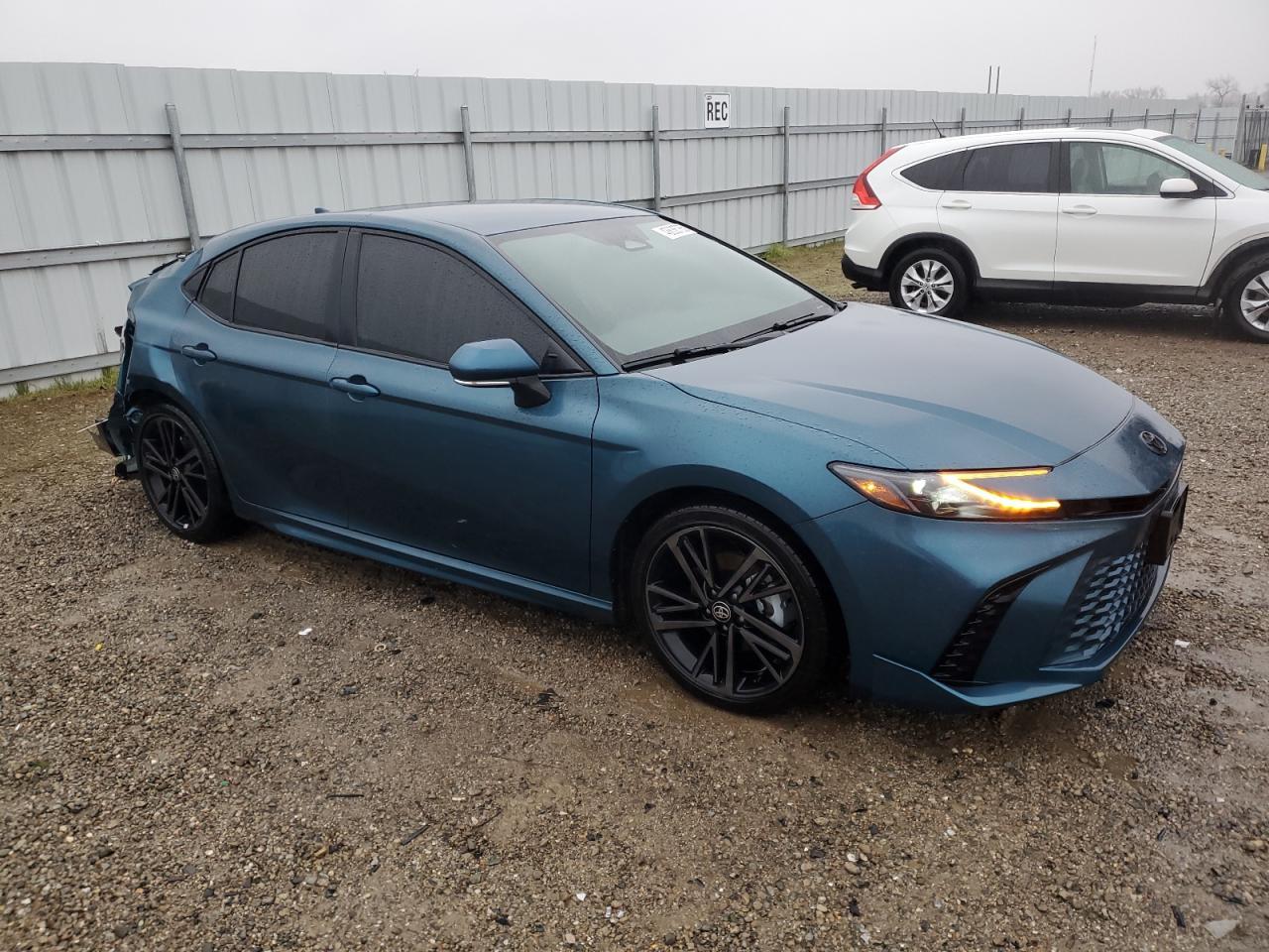 2025 TOYOTA CAMRY XSE - Фото 4