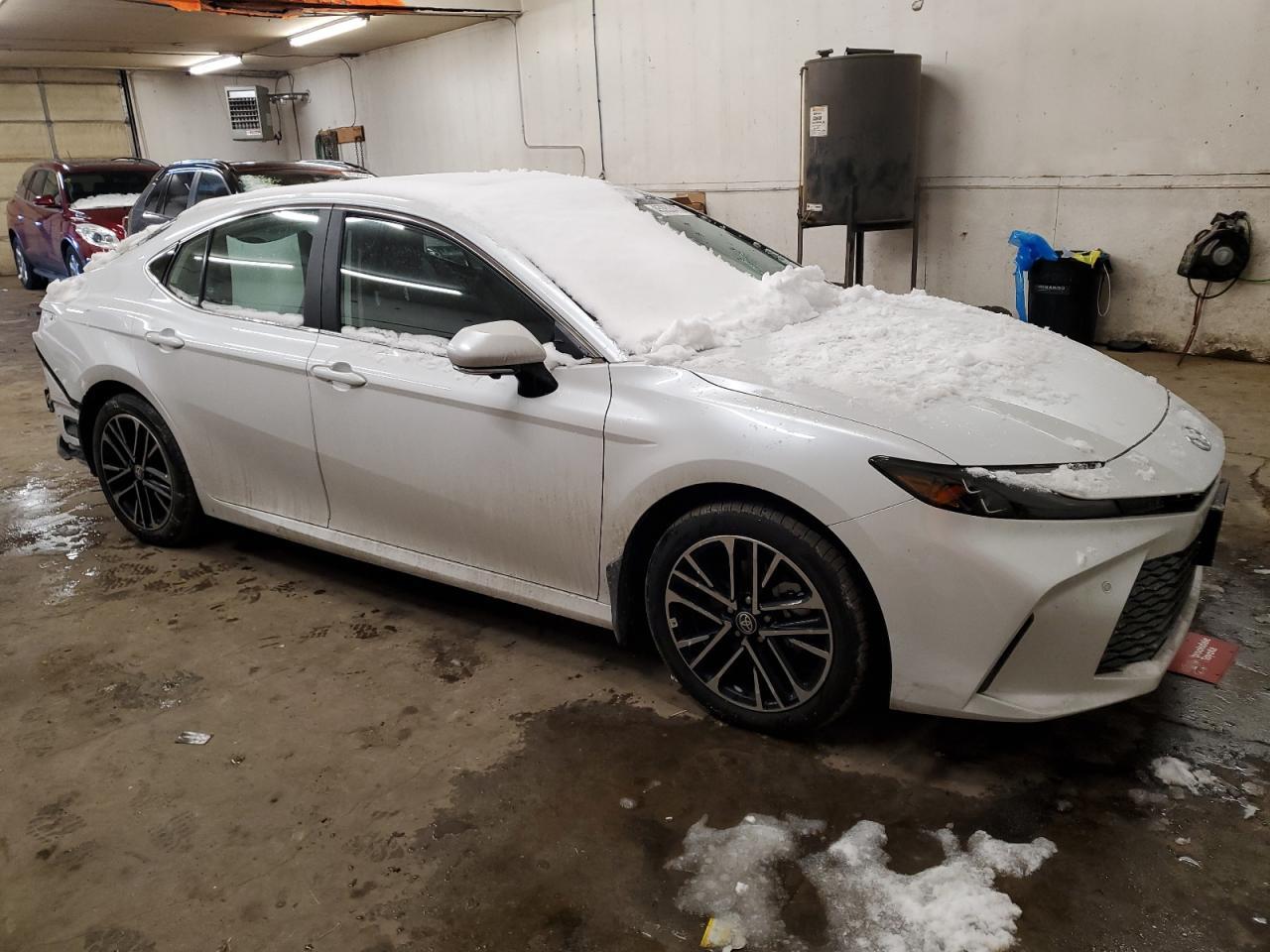 2025 TOYOTA CAMRY XSE - Фото 4
