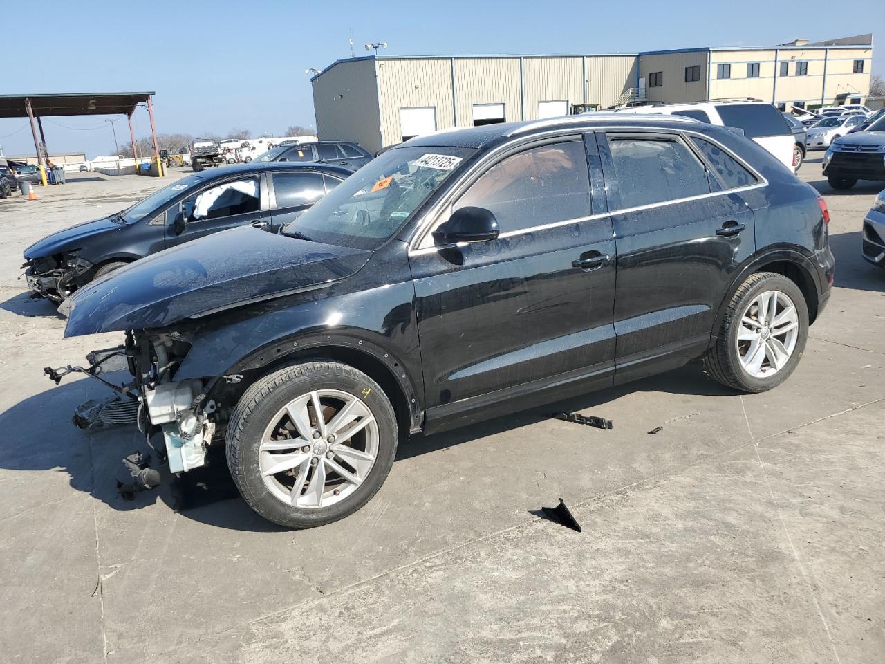 2016 AUDI Q3 PREMIUM