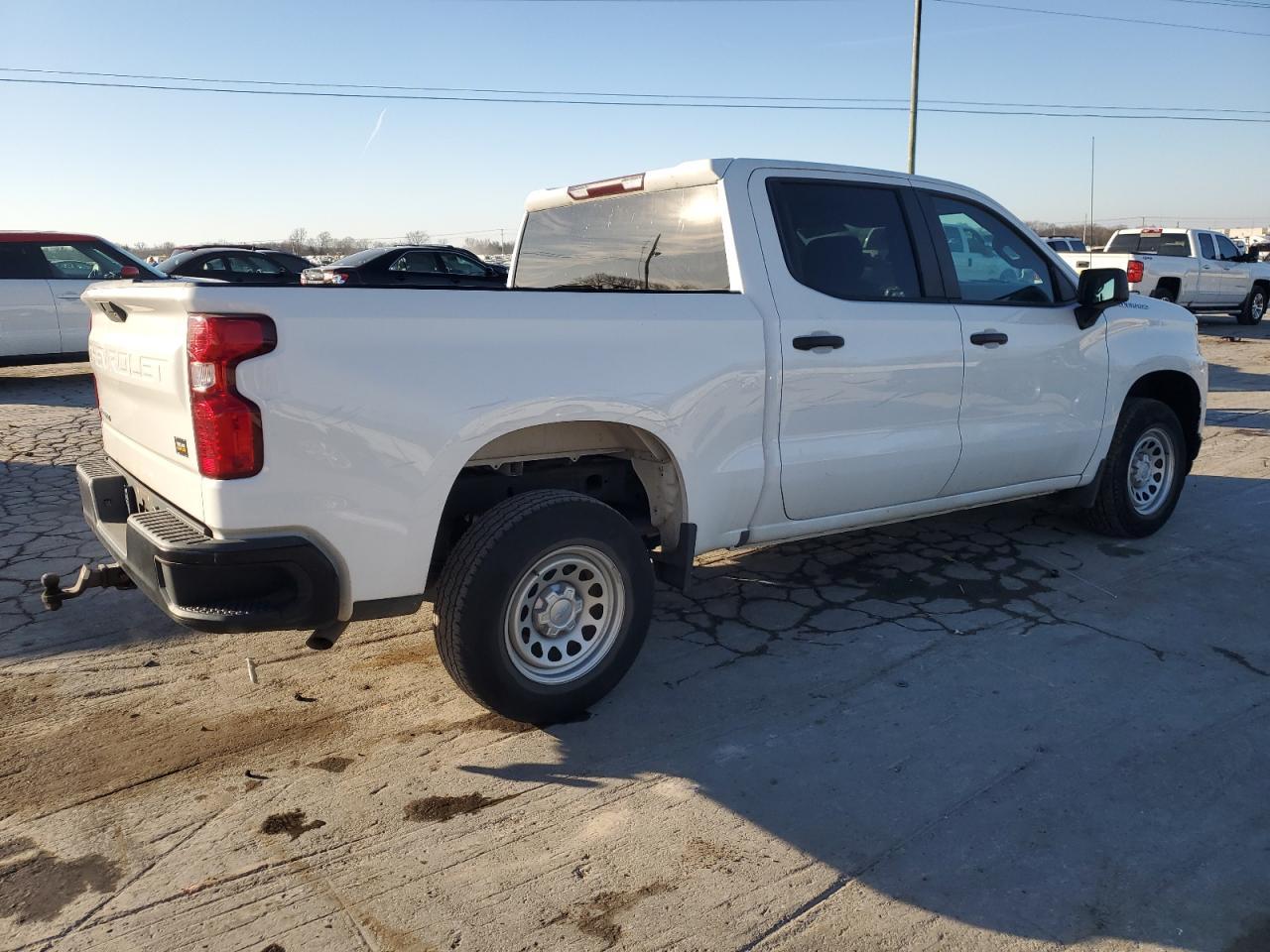 2019 CHEVROLET SILVERADO - Image 3