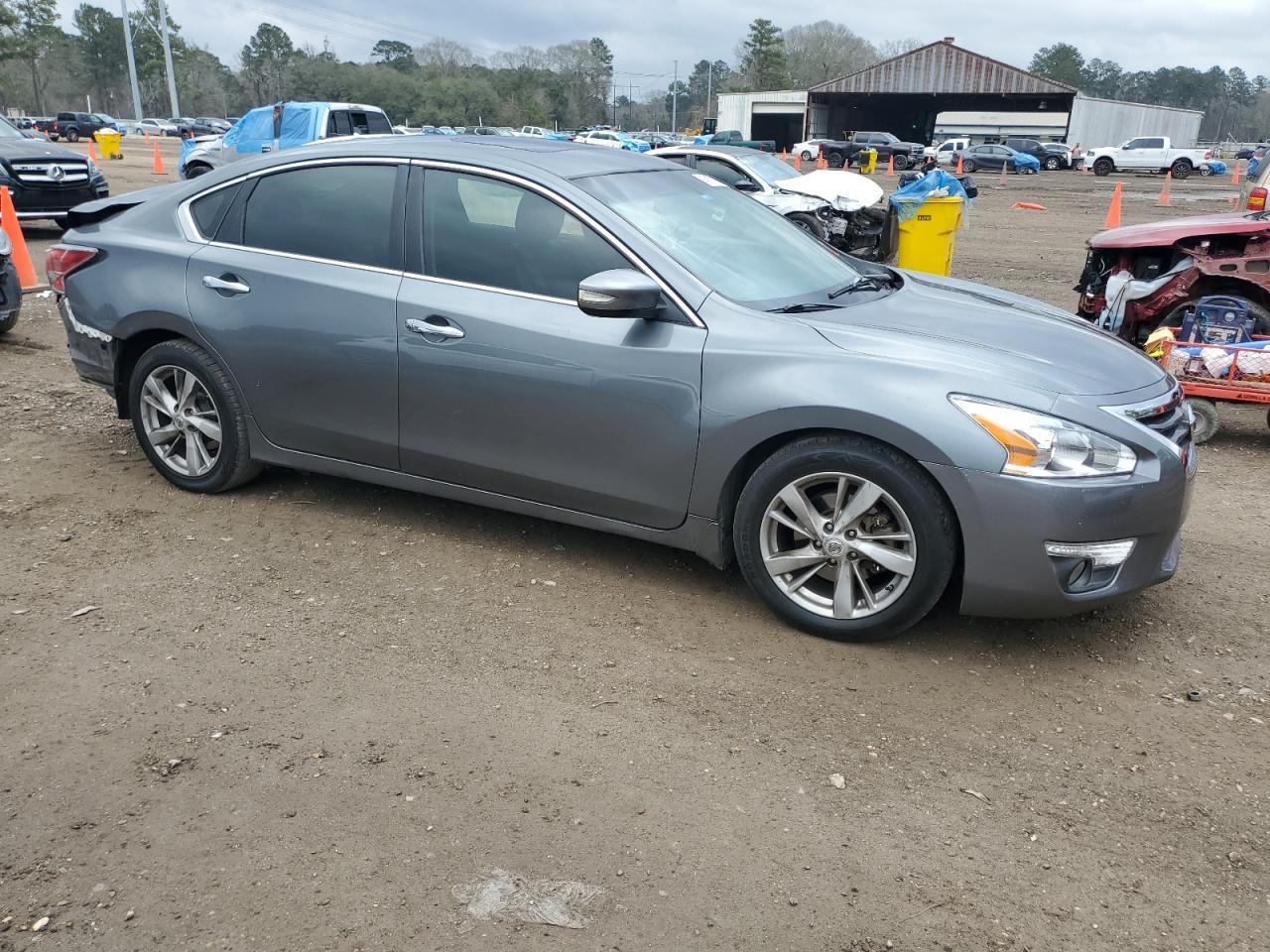 2015 NISSAN ALTIMA 2.5 - Фото 4