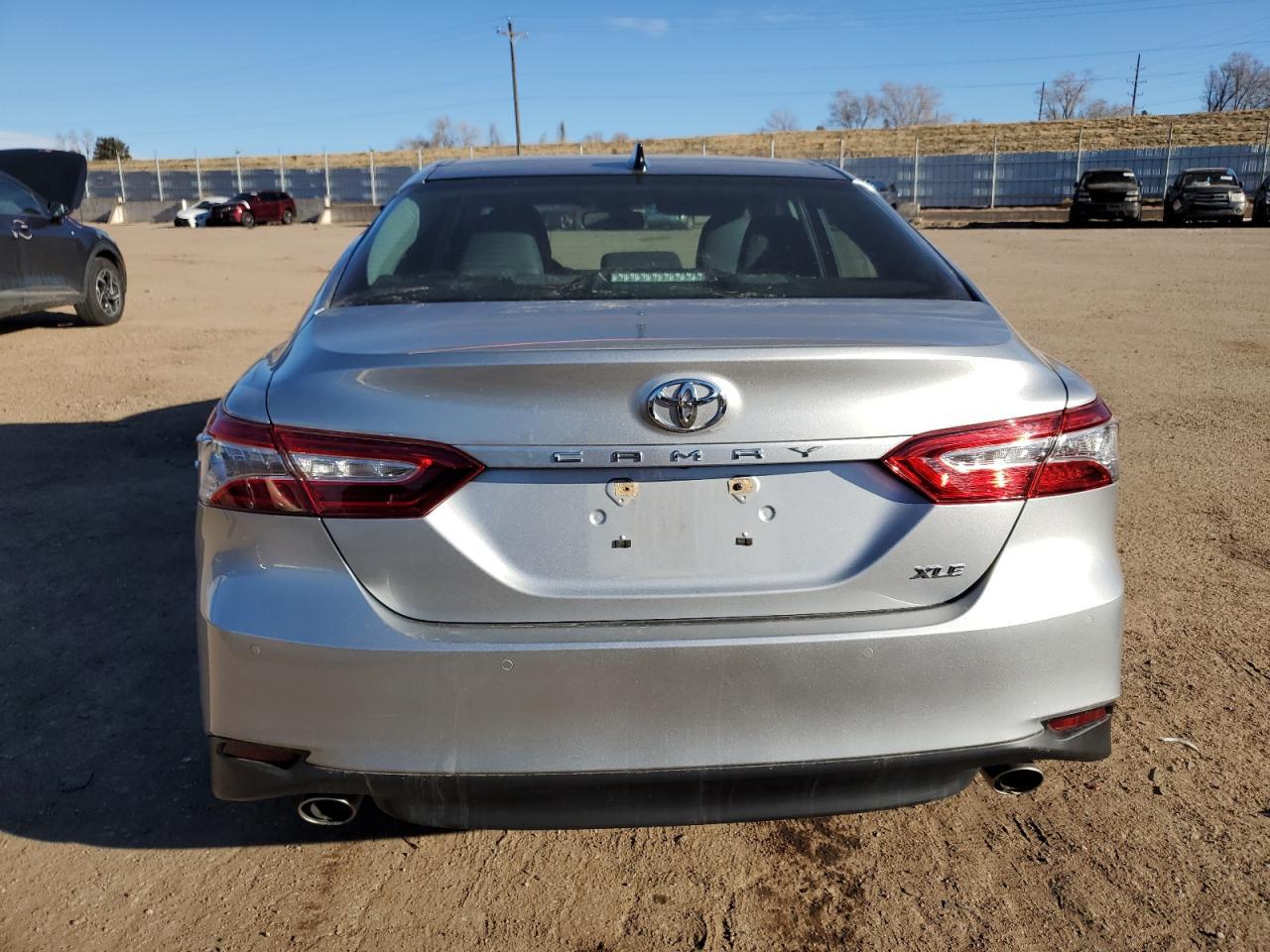 2018 TOYOTA CAMRY XSE - Фото 6