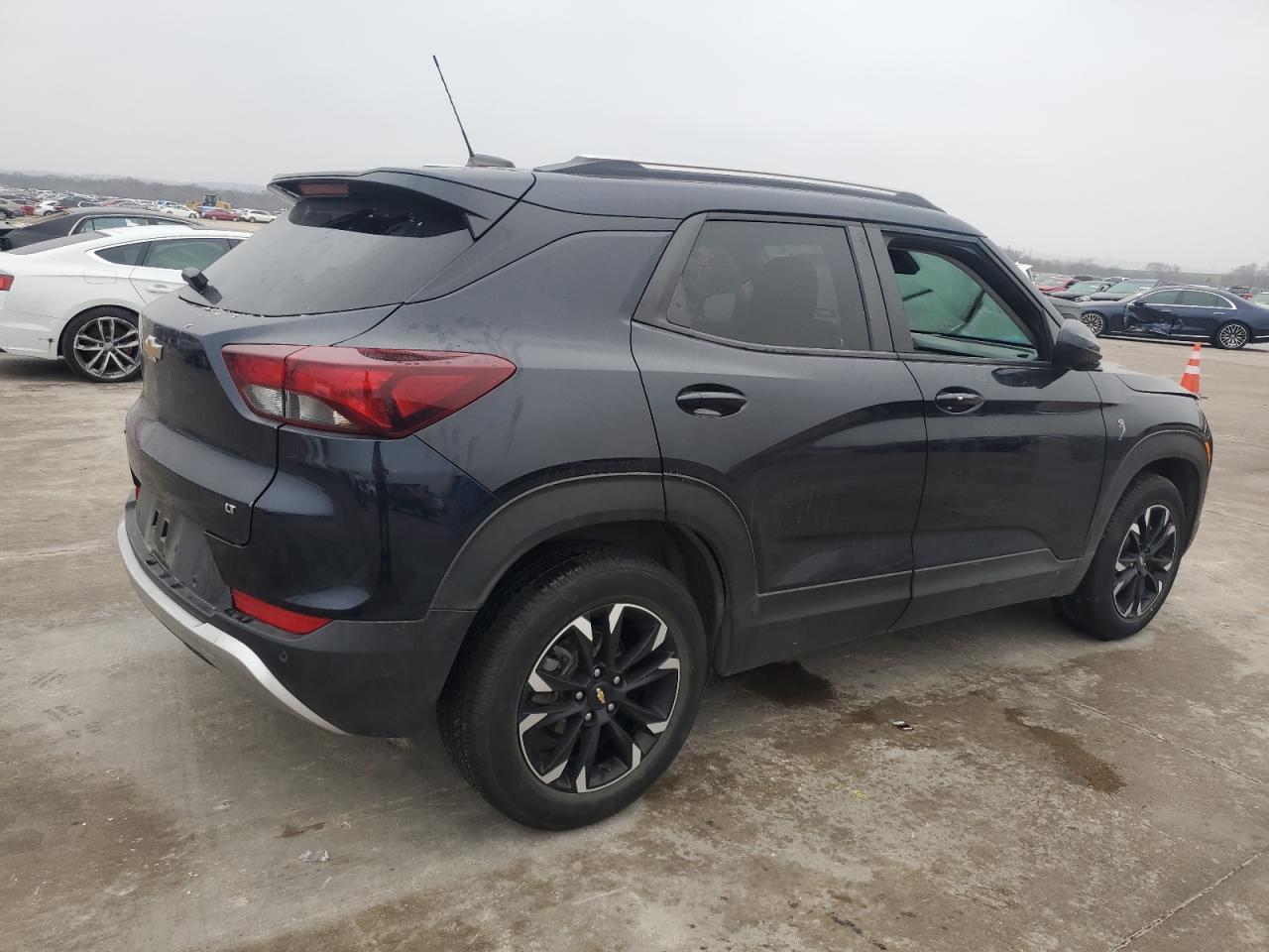 2021 CHEVROLET TRAILBLAZE - Image 3