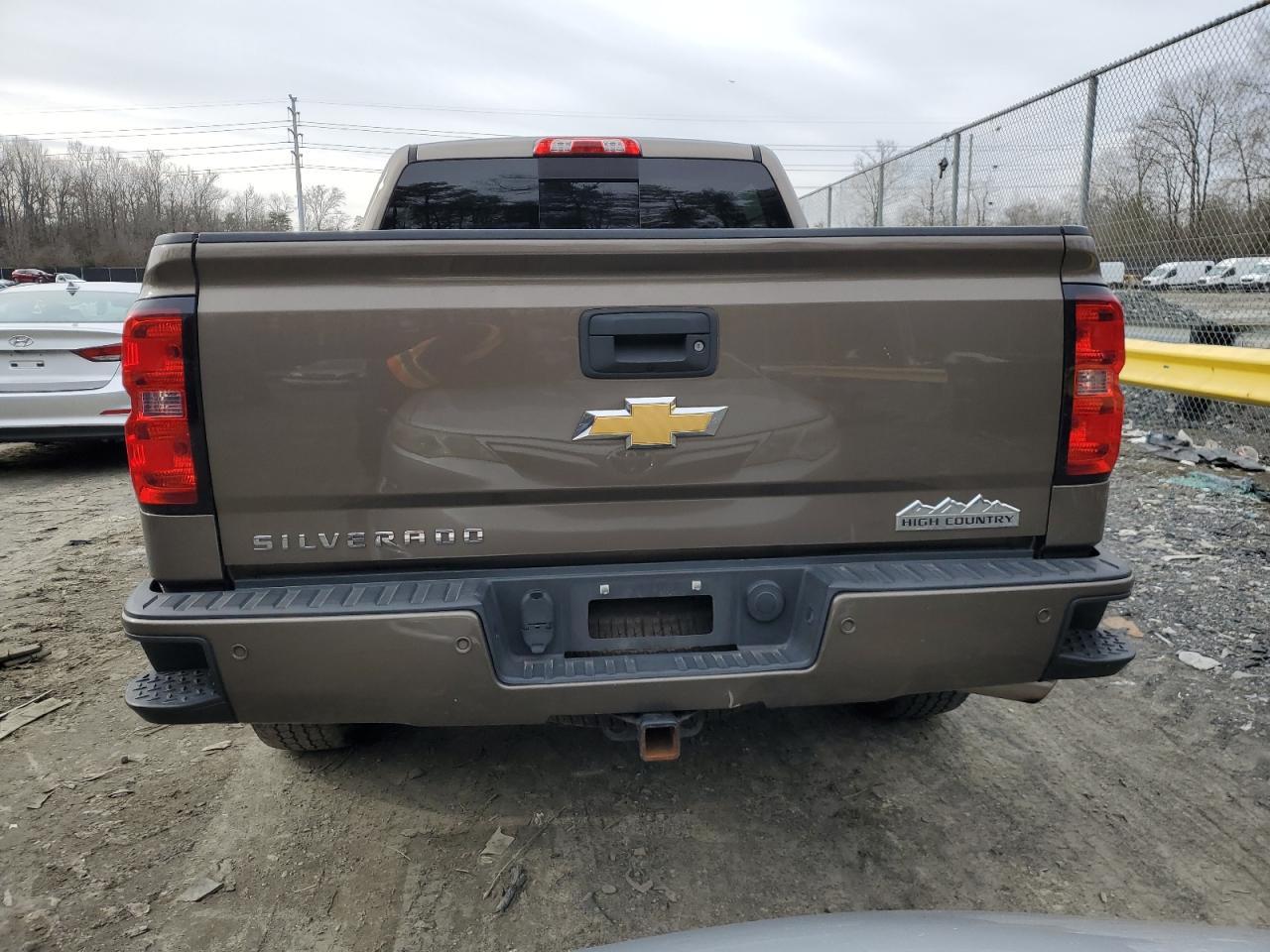 2015 CHEVROLET SILVERADO - Image 6