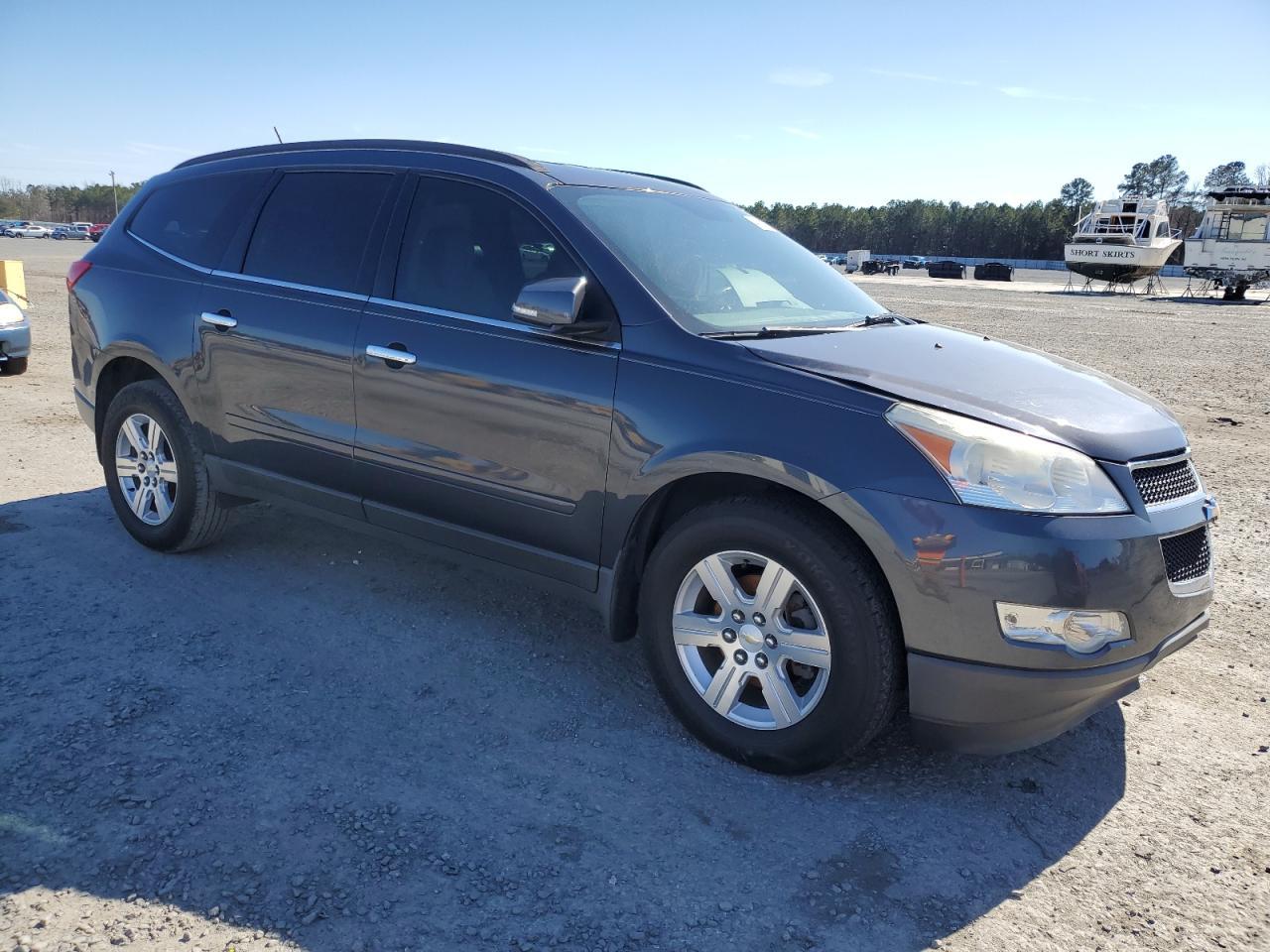 2012 CHEVROLET TRAVERSE L - Image 4