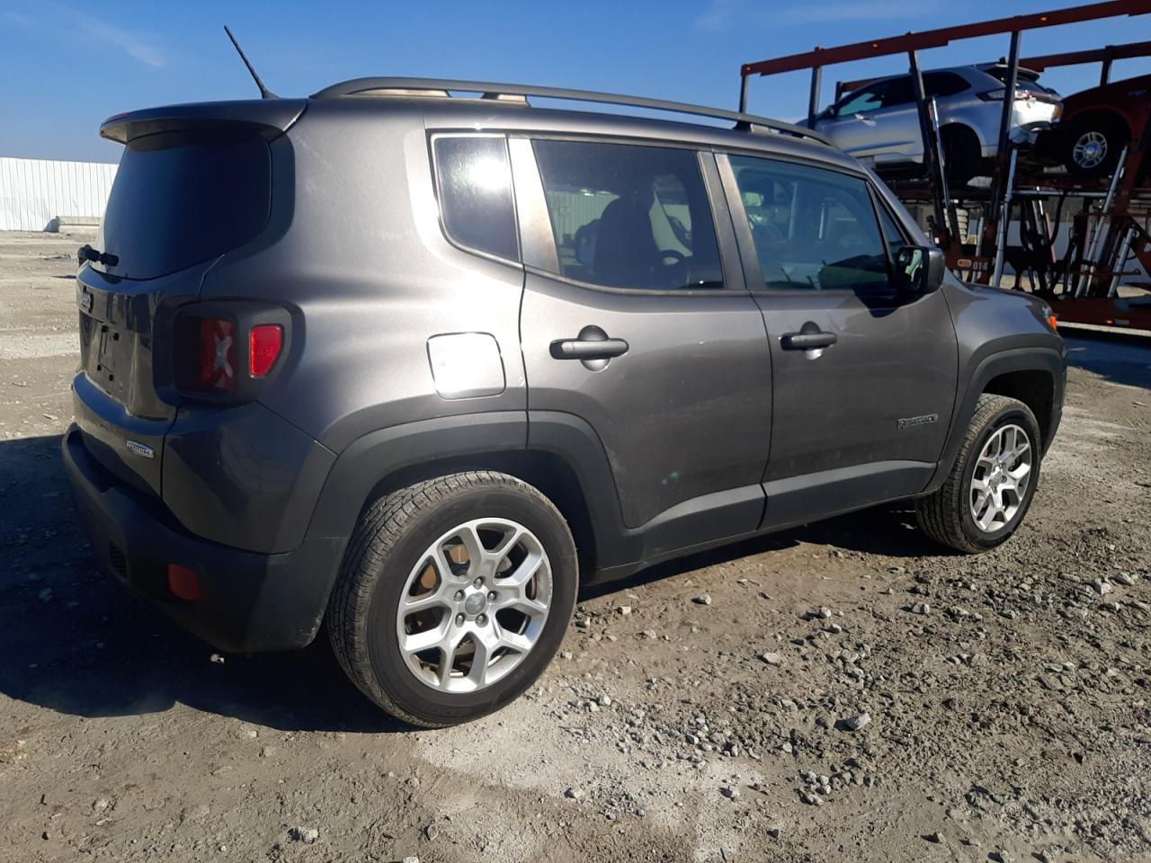 2016 JEEP RENEGADE L - Image 3