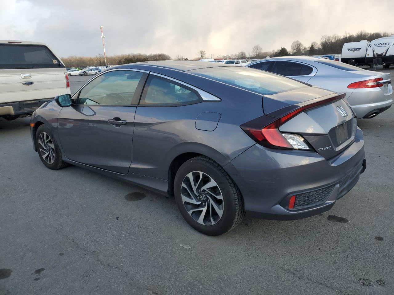 2016 HONDA CIVIC LX - Image 2
