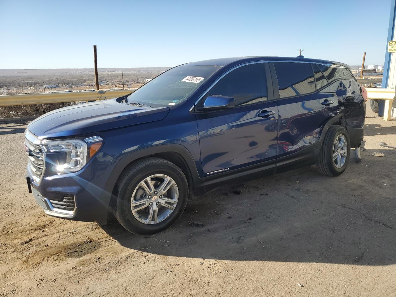 2023 GMC TERRAIN SL