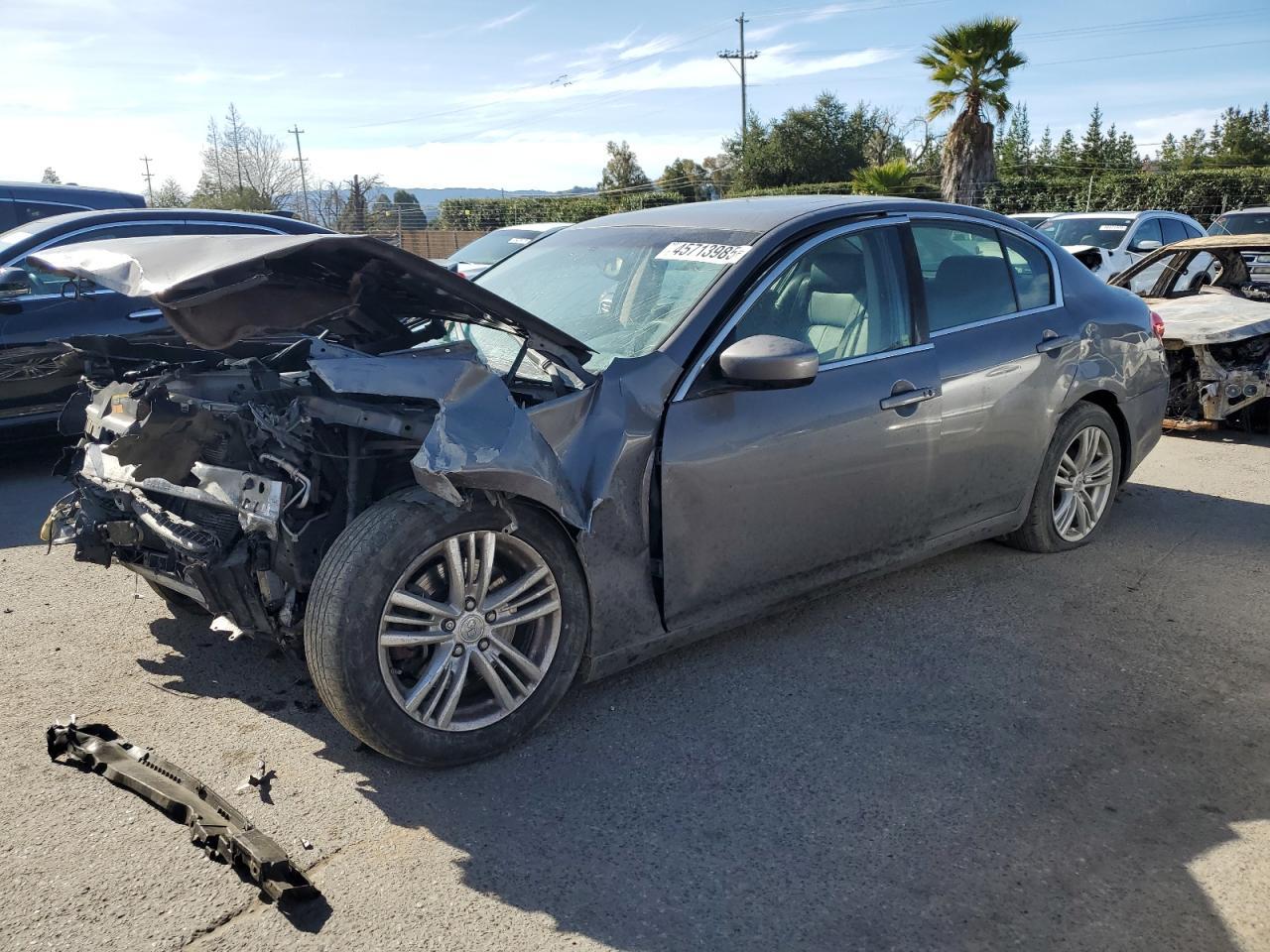 2012 INFINITI G37 BASE