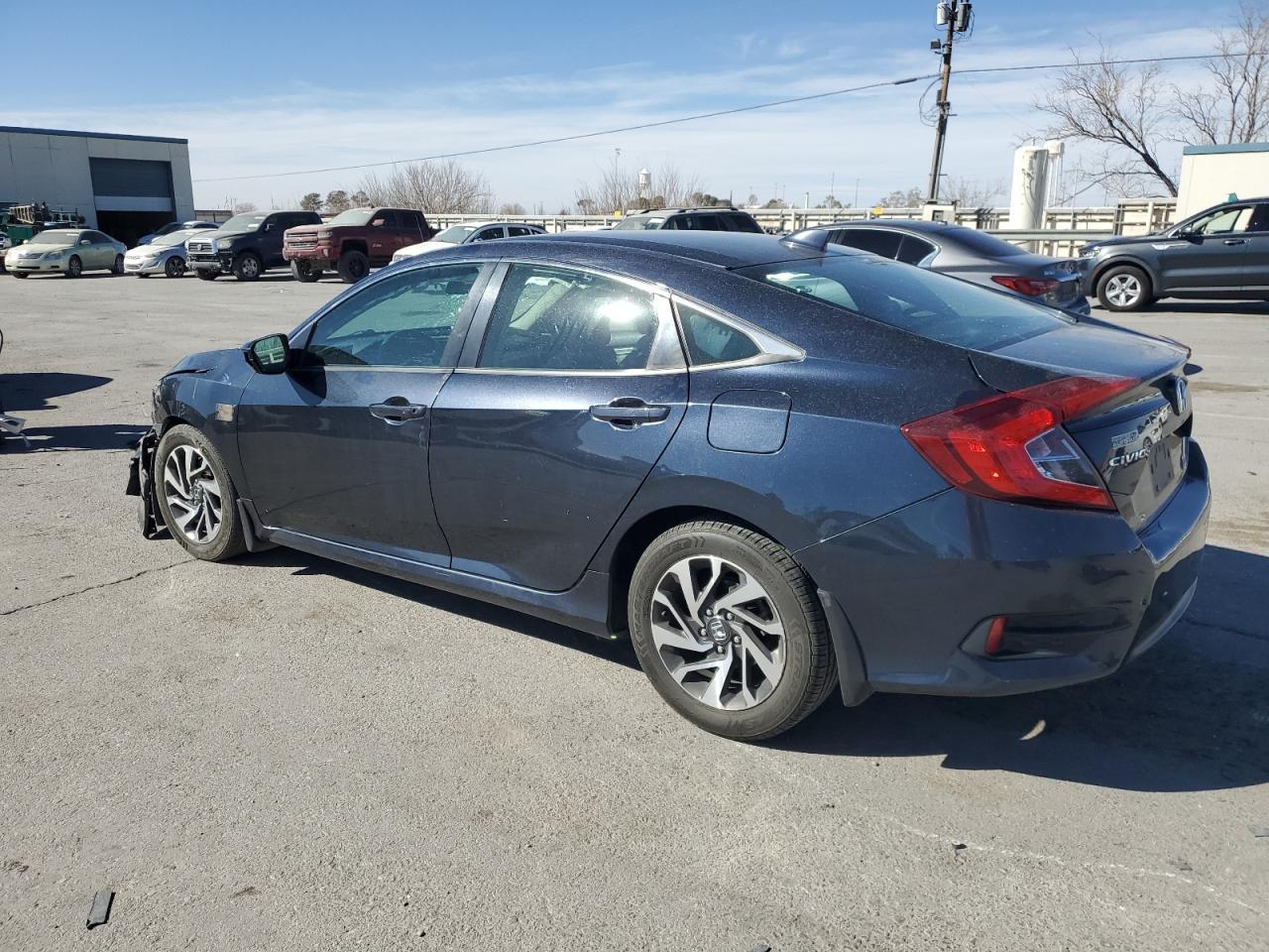2018 HONDA CIVIC EX - Image 2