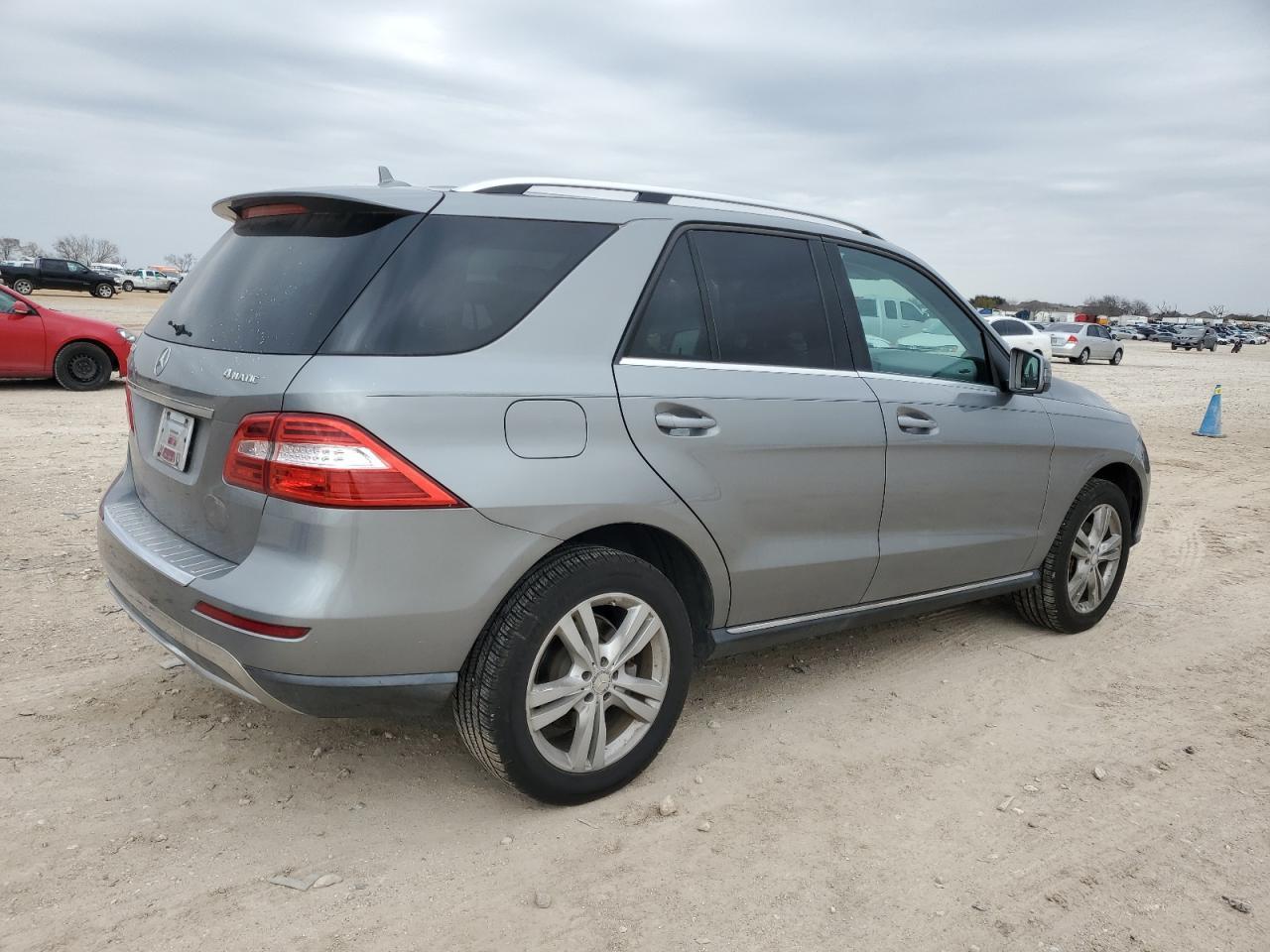 2013 MERCEDES-BENZ ML 350 4MA - Фото 3