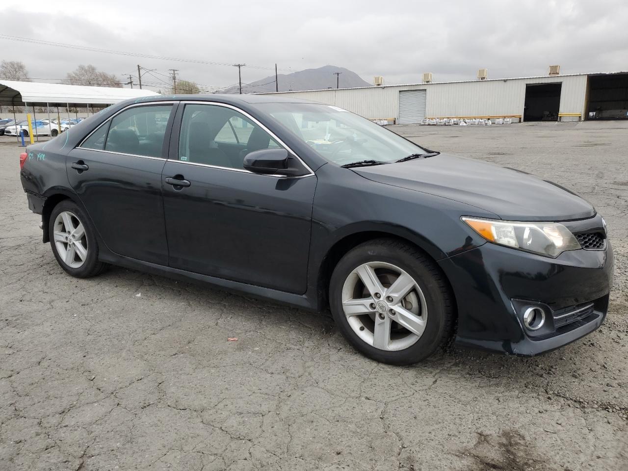 2012 TOYOTA CAMRY BASE - Фото 4