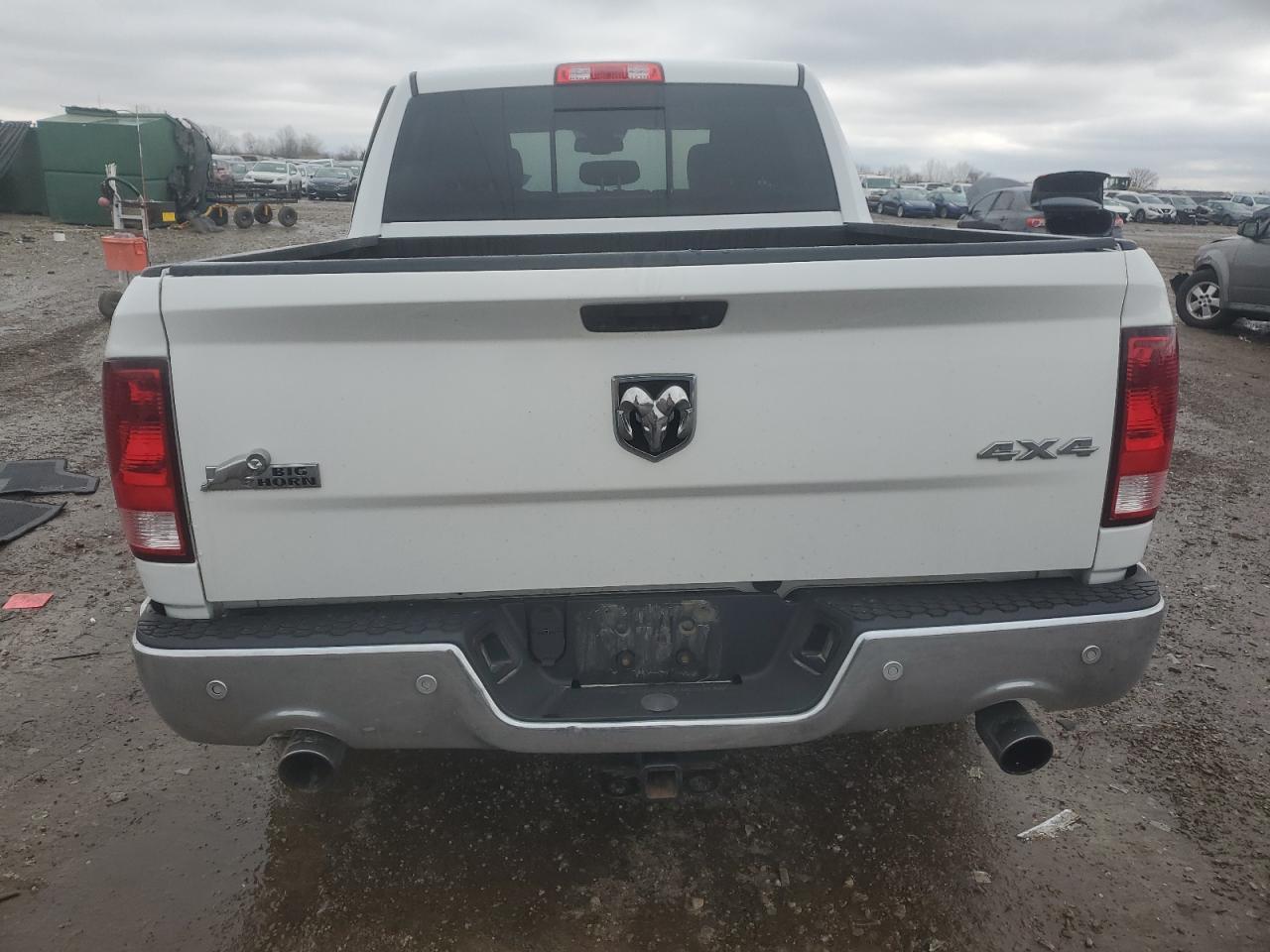 2017 RAM 1500 SLT - Image 6