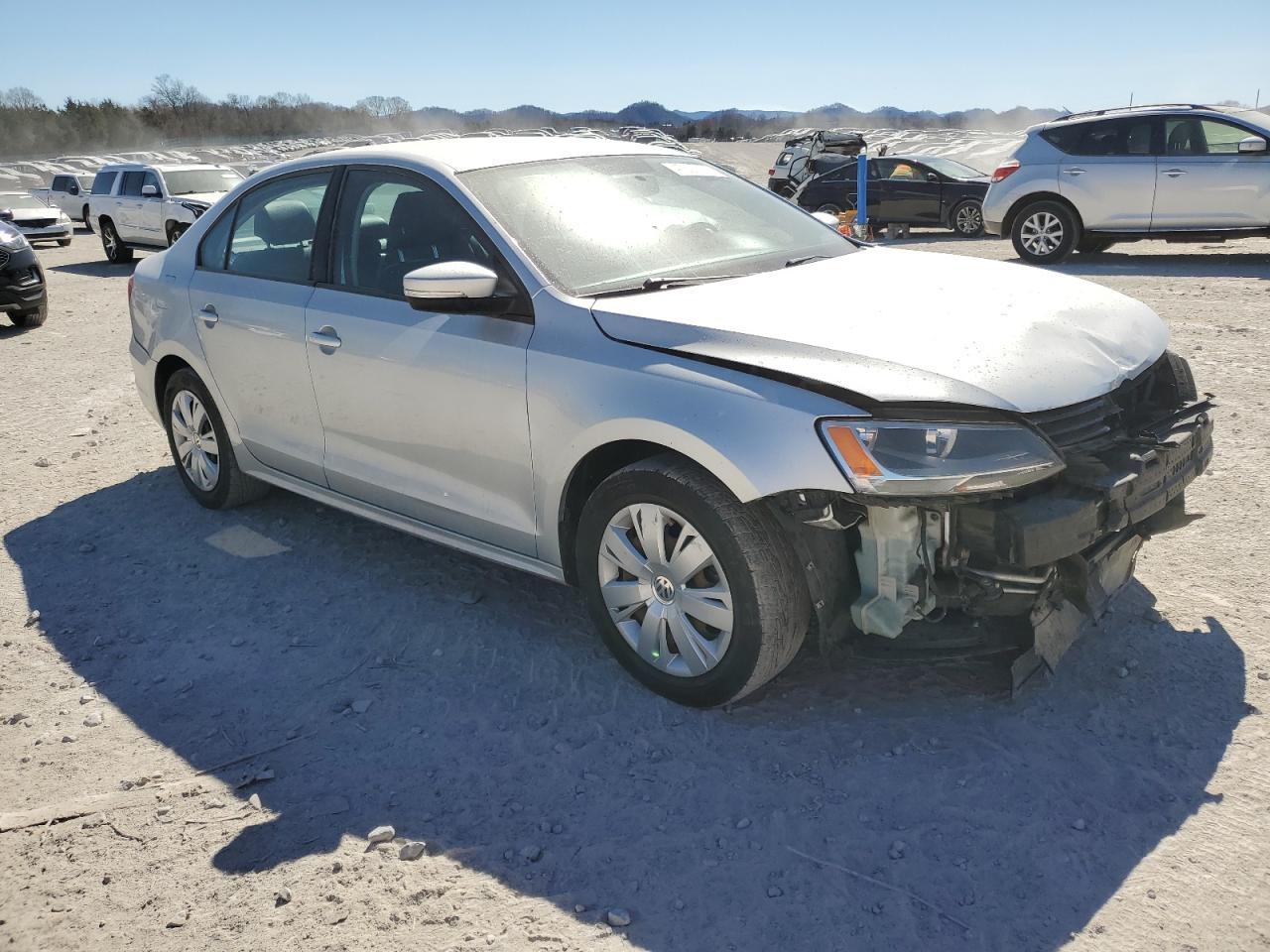 2014 VOLKSWAGEN JETTA SE - Фото 4