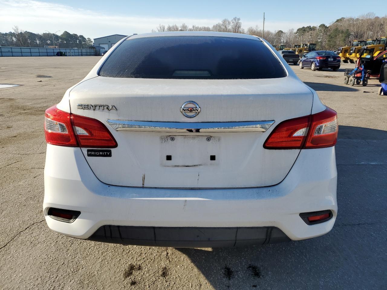 2017 NISSAN SENTRA S - Фото 6