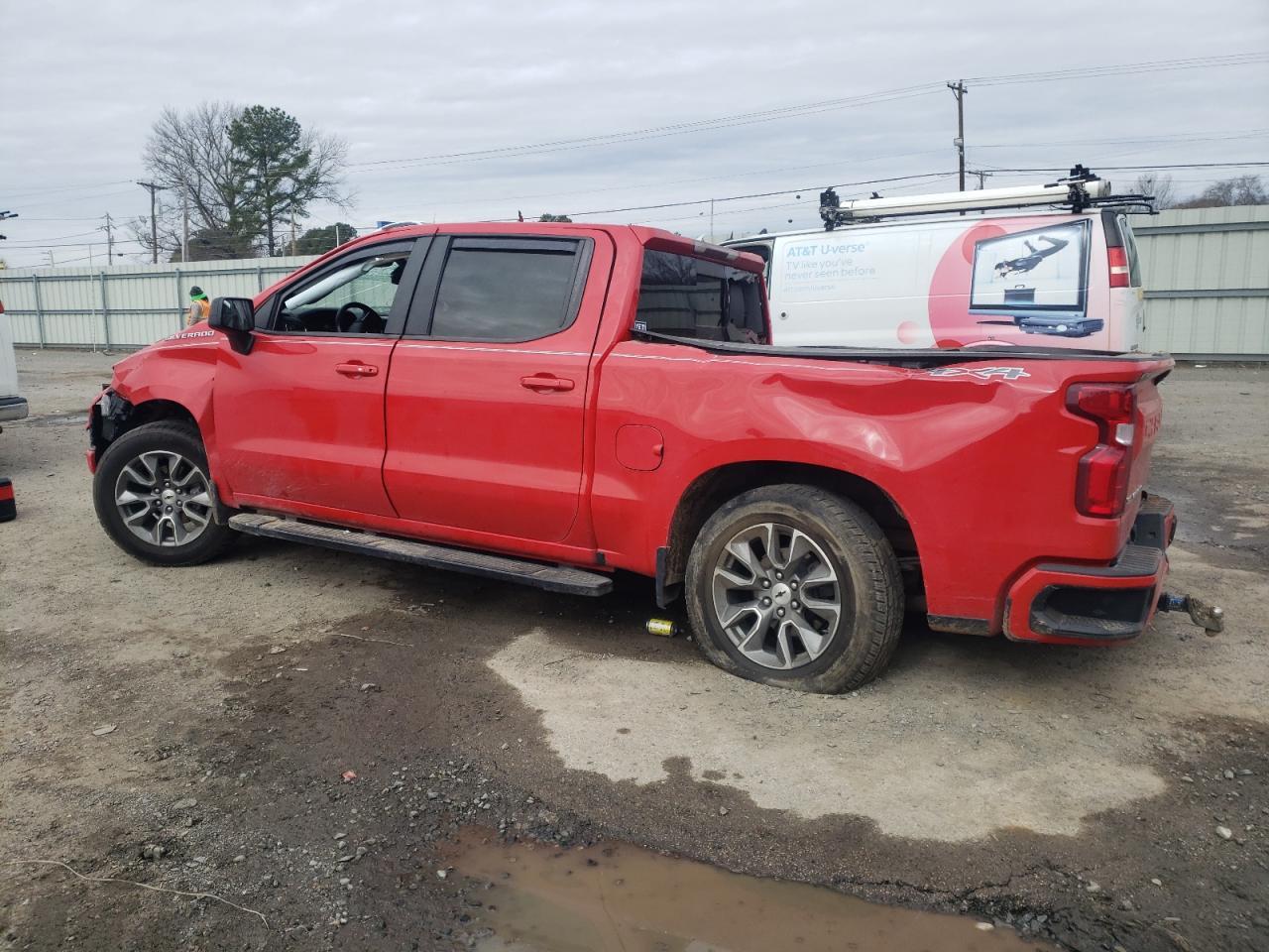 2021 CHEVROLET SILVERADO - Фото 2