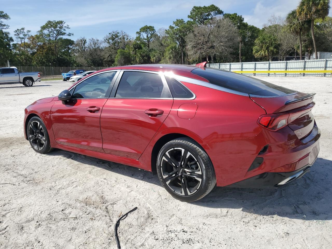2023 KIA K5 GT LINE - Фото 2
