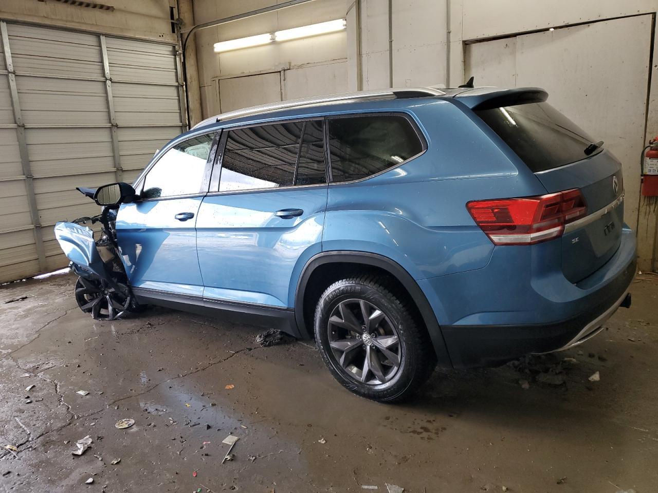 2019 VOLKSWAGEN ATLAS SE - Image 2