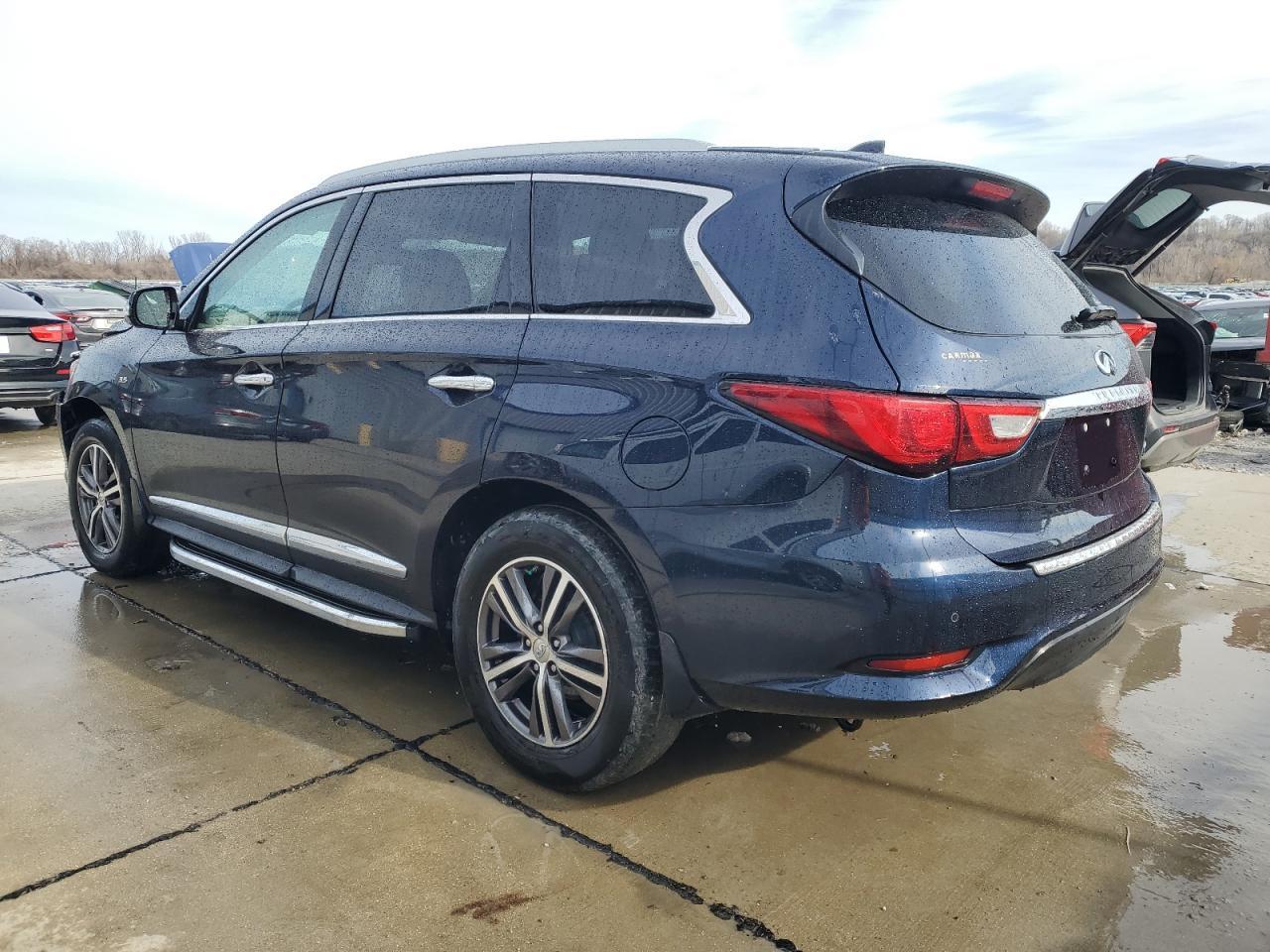 2017 INFINITI QX60 - Image 2