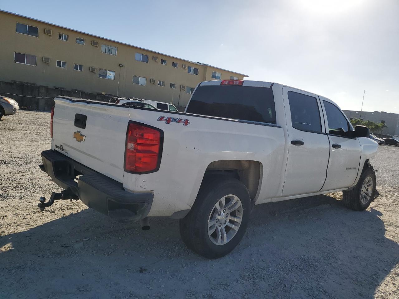 2014 CHEVROLET SILVERADO - Фото 3