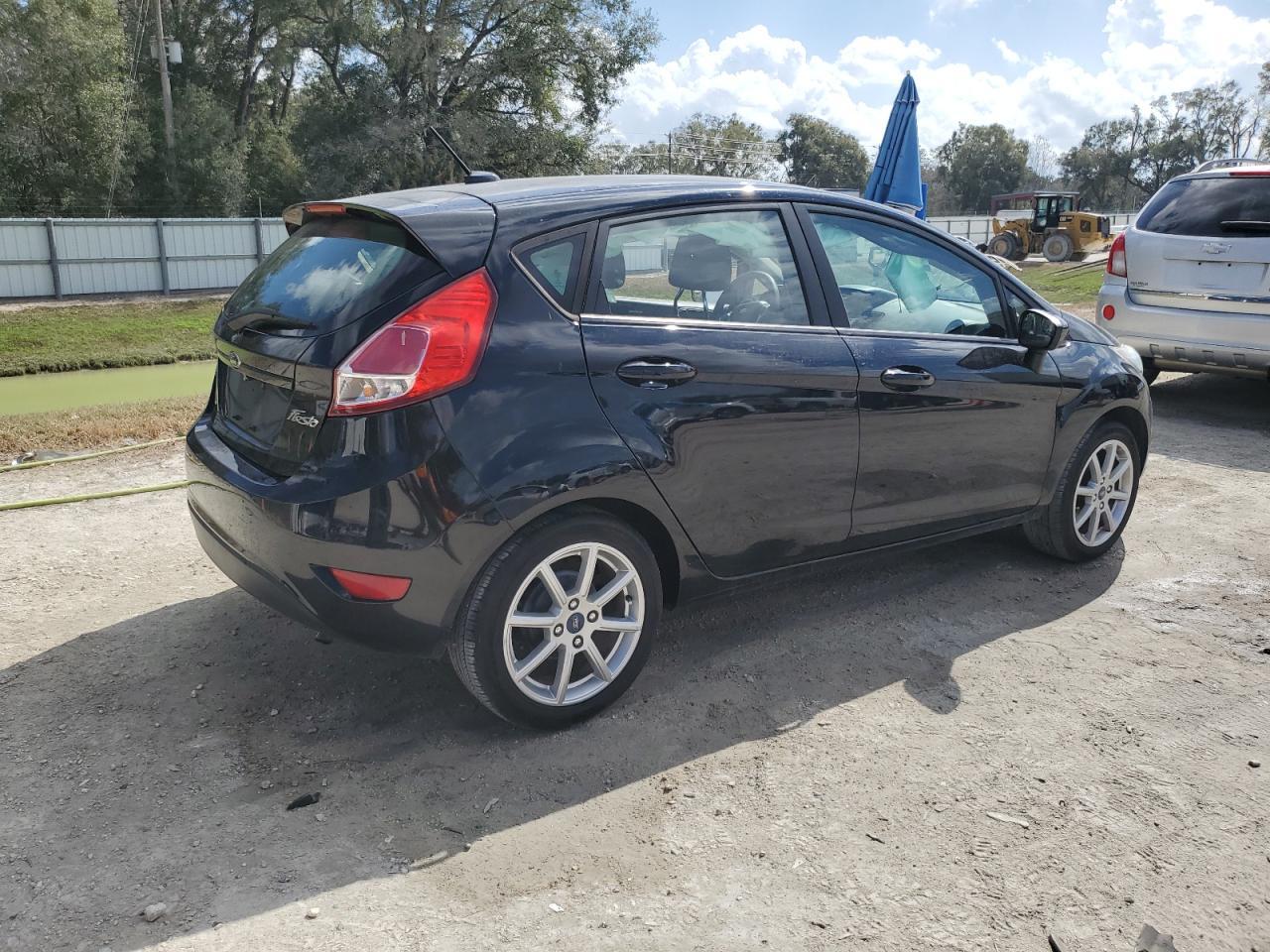 2019 FORD FIESTA SE - Image 3