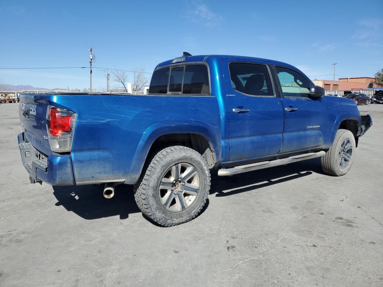 2016 TOYOTA TACOMA DOU - Фото 3