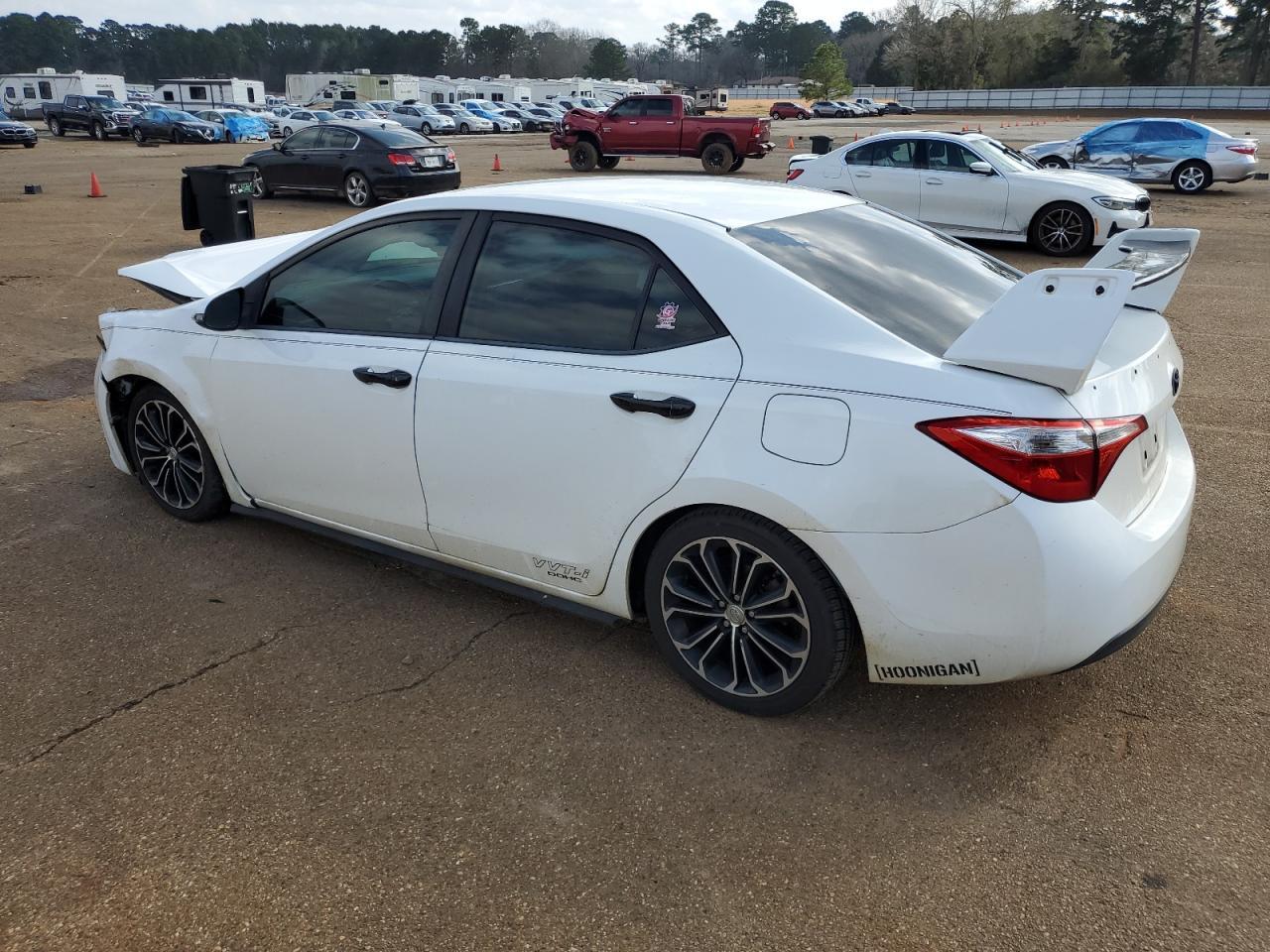 2014 TOYOTA COROLLA L - Image 2