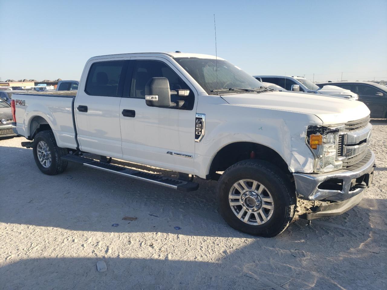 2017 FORD F250 SUPER - Image 4