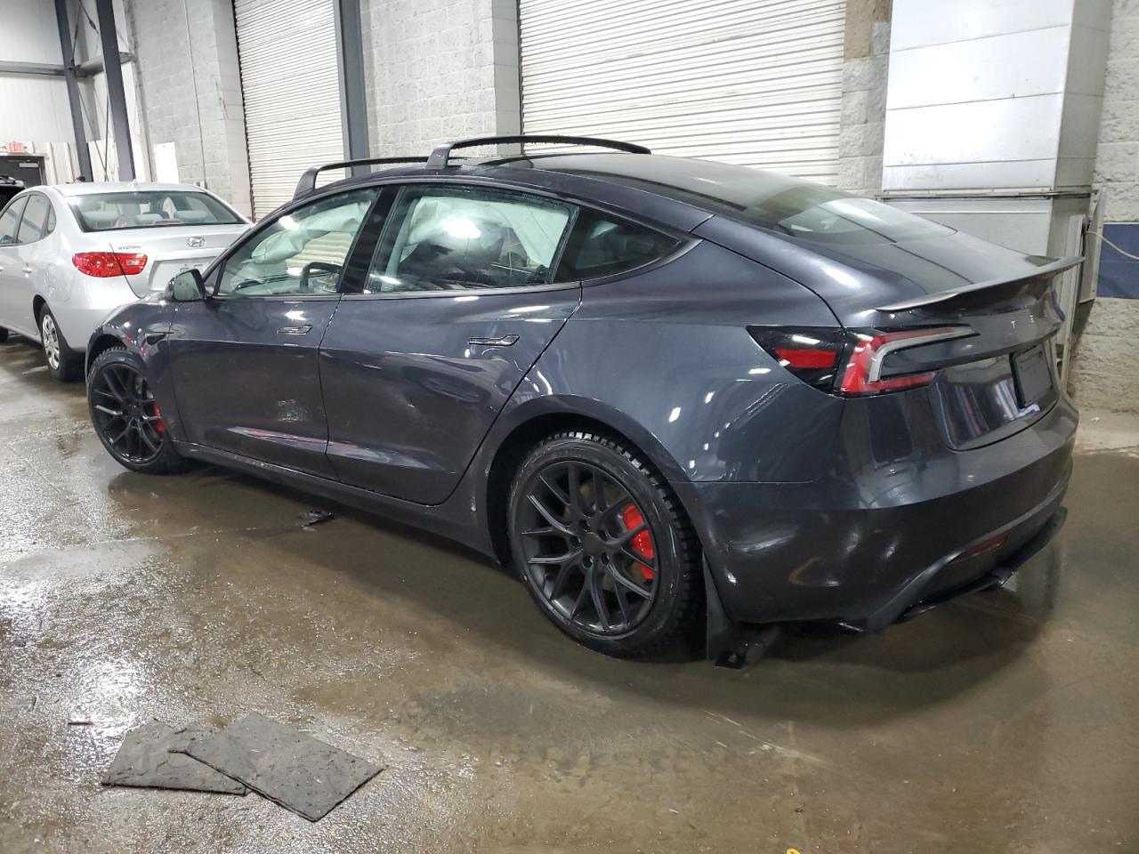 2024 TESLA MODEL 3 - Image 2