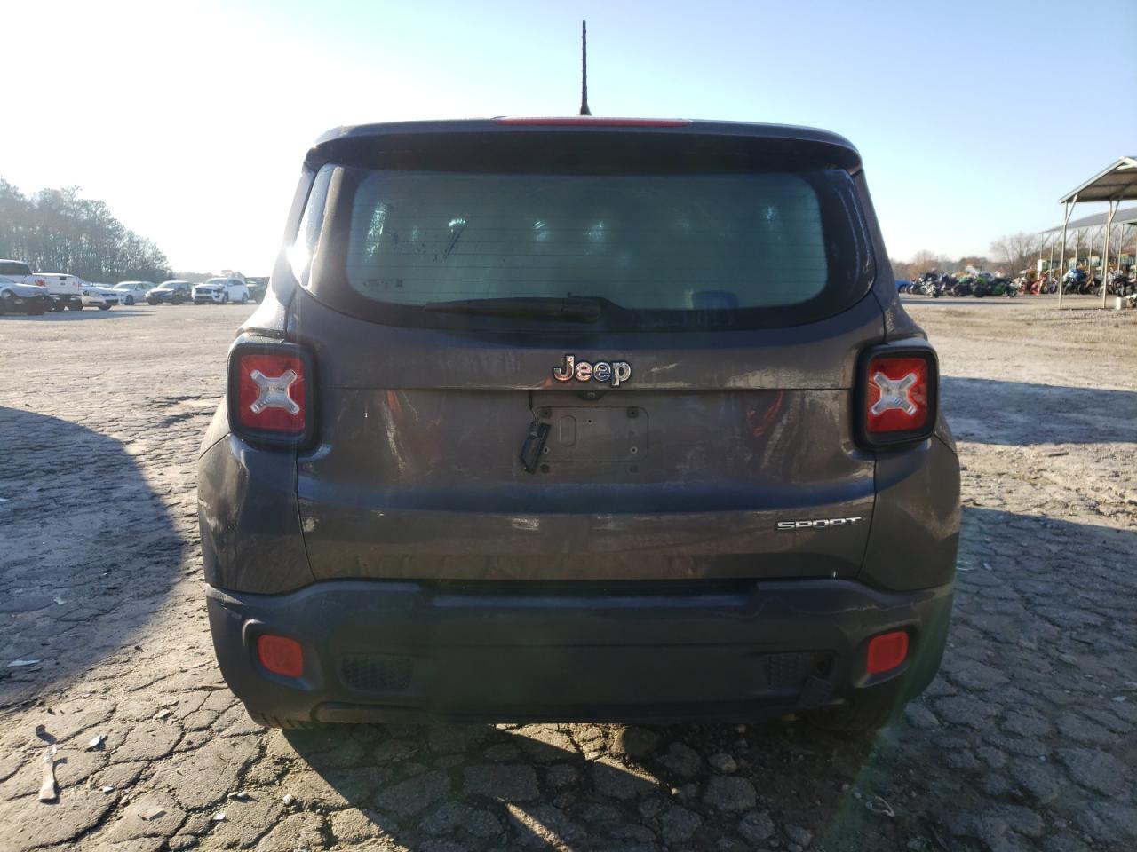 2017 JEEP RENEGADE S - Image 6