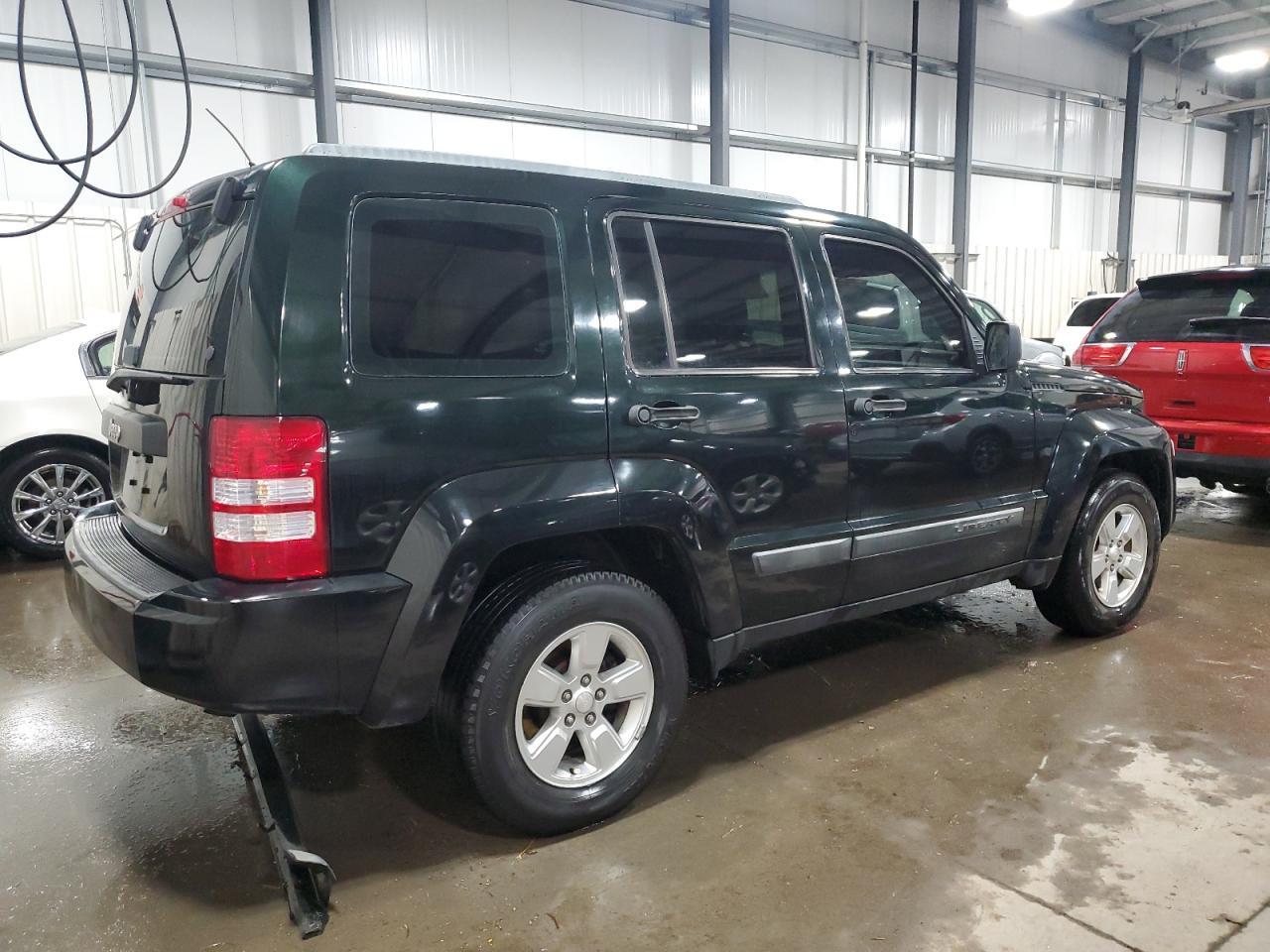 2012 JEEP LIBERTY SP - Фото 3