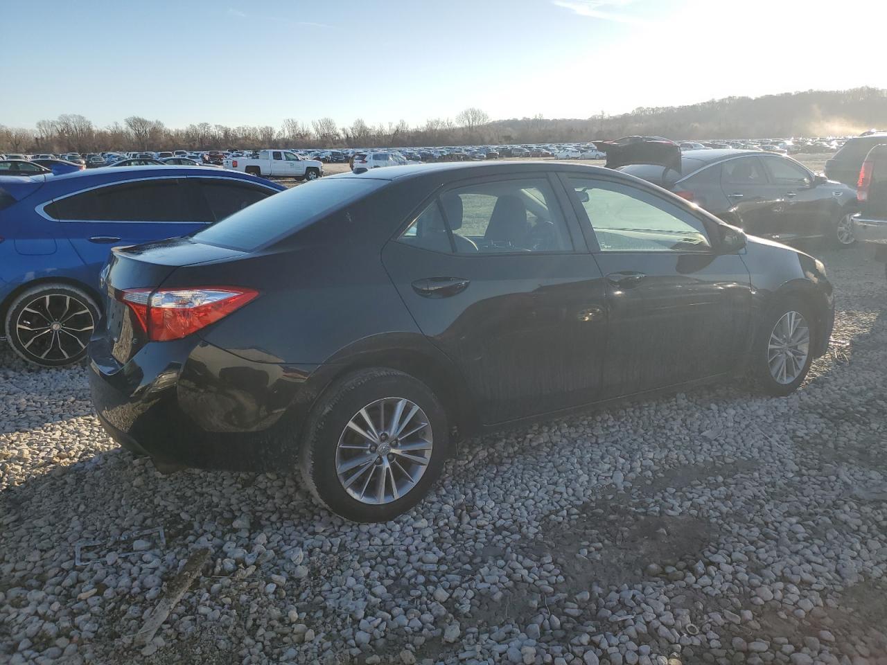 2014 TOYOTA COROLLA L - Фото 3