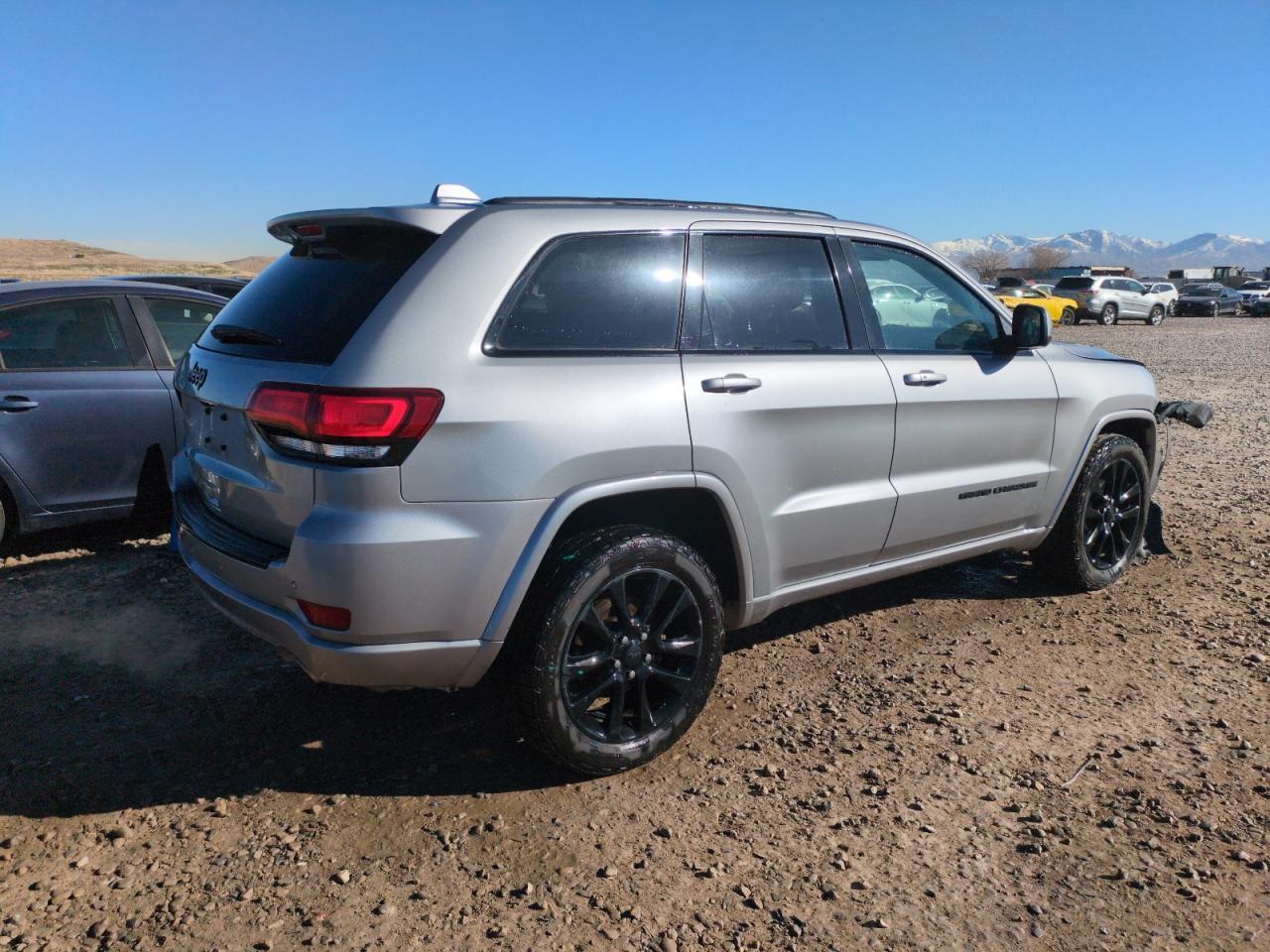 2018 JEEP GRAND CHER - Фото 3