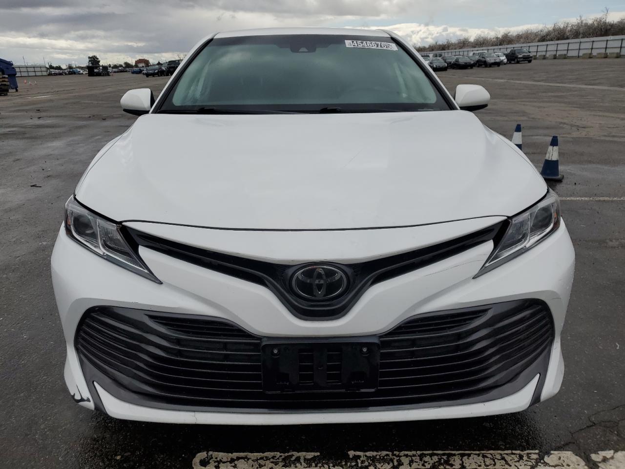 2020 TOYOTA CAMRY LE - Image 5