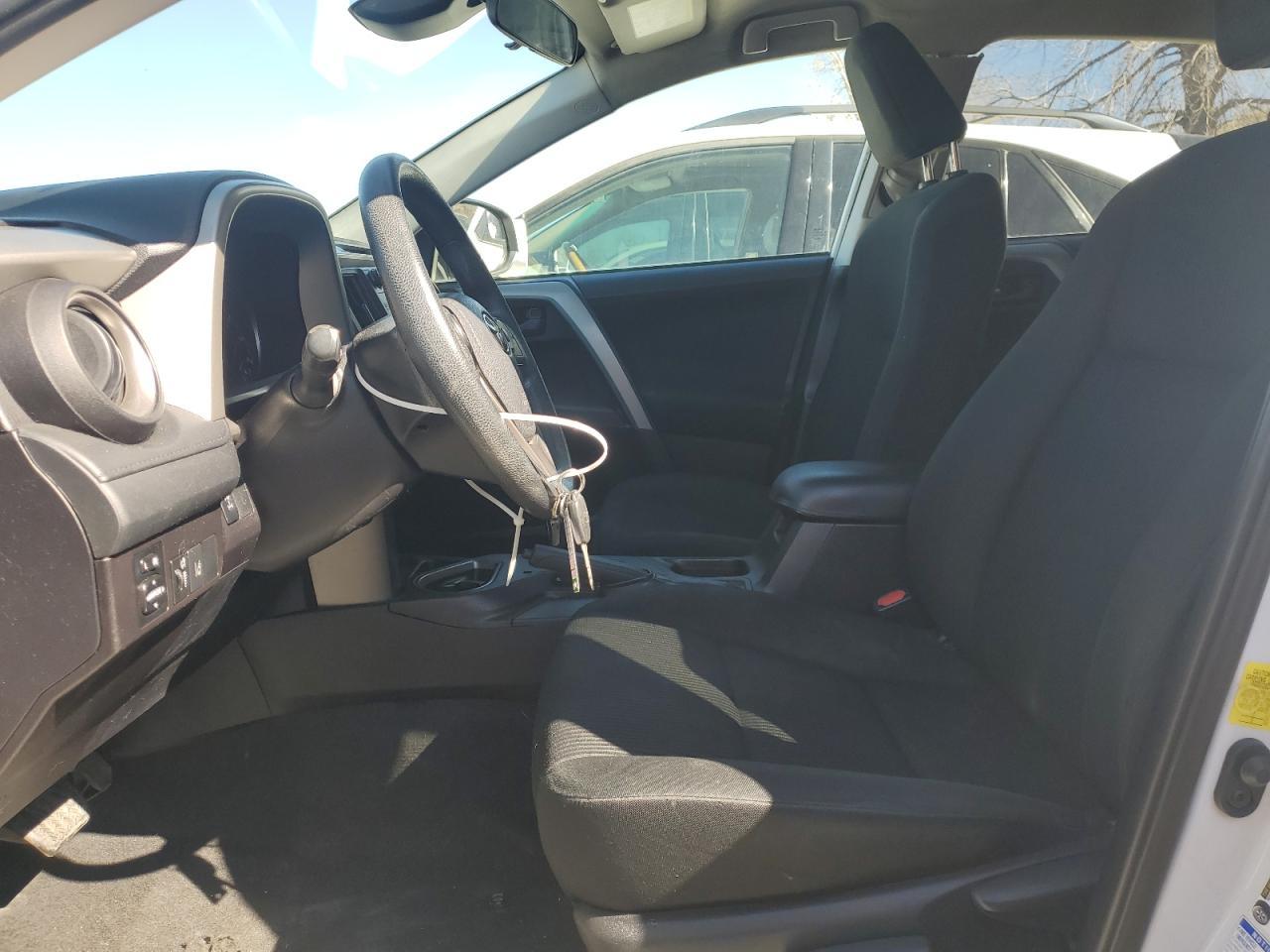 2018 TOYOTA RAV4 LE - Image 7