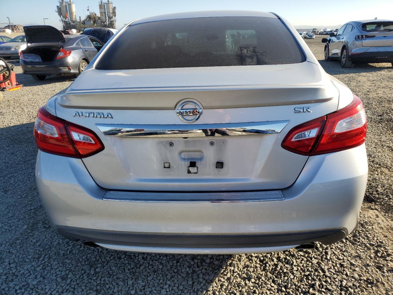 2016 NISSAN ALTIMA 2.5 - Фото 6