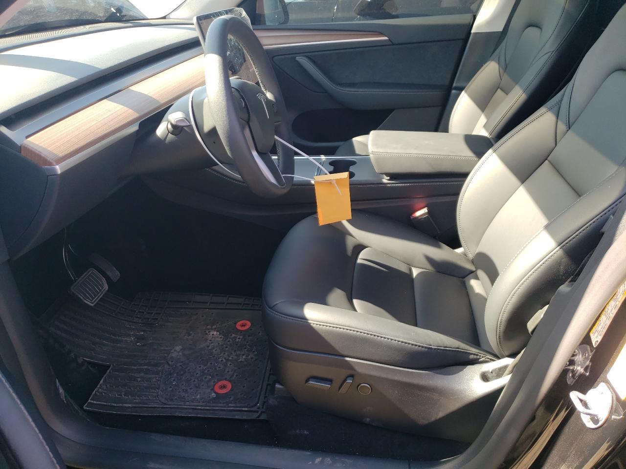 2025 TESLA MODEL Y - Image 7