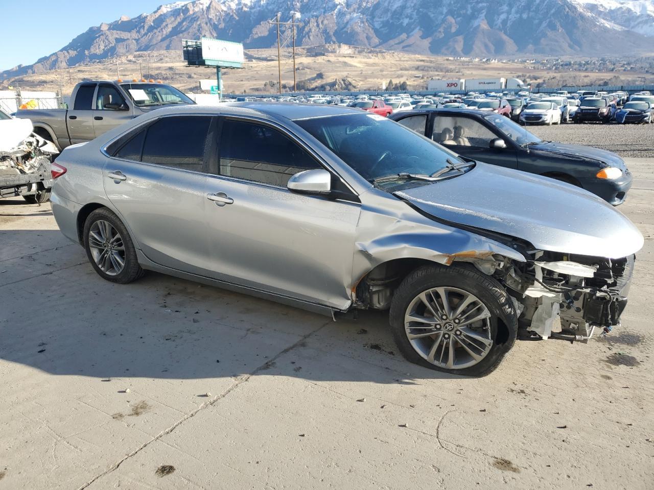 2017 TOYOTA CAMRY LE - Фото 4