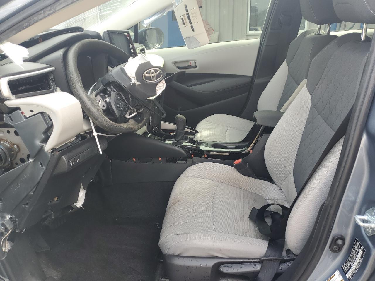 2022 TOYOTA COROLLA LE - Фото 7
