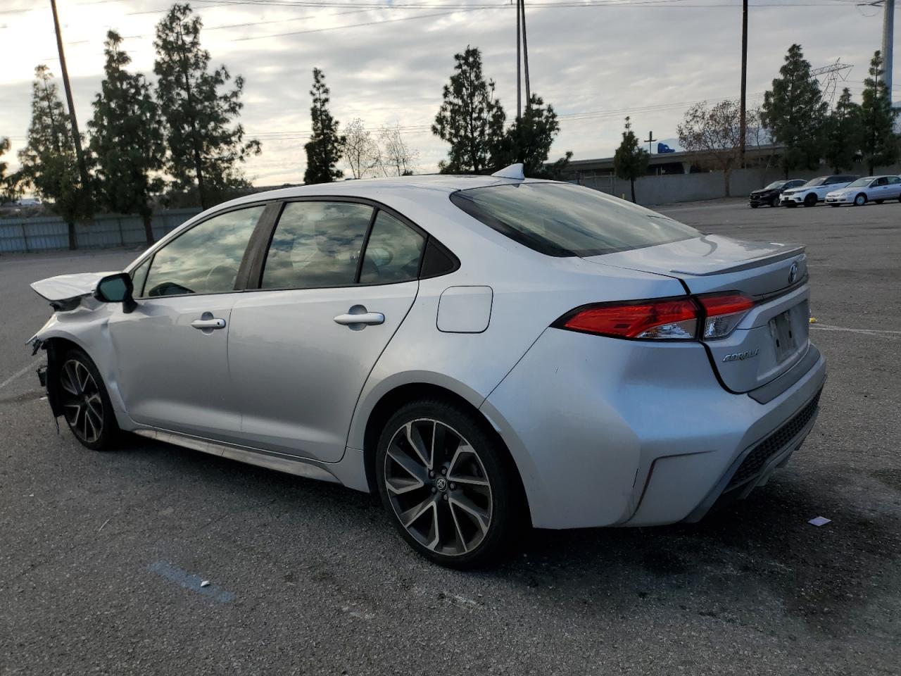 2020 TOYOTA COROLLA SE - Фото 2