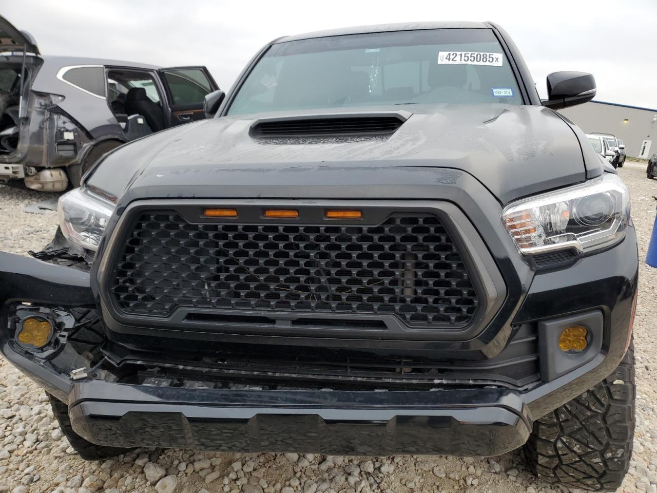 2017 TOYOTA TACOMA DOU - Image 5