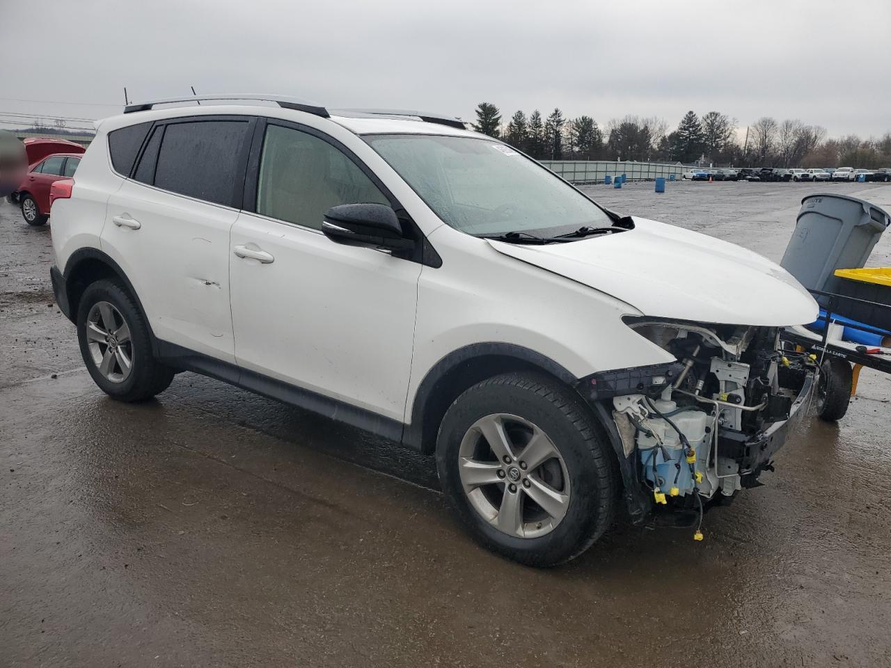 2015 TOYOTA RAV4 XLE - Фото 4