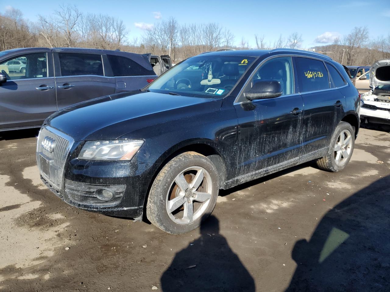 2011 AUDI Q5 PREMIUM
